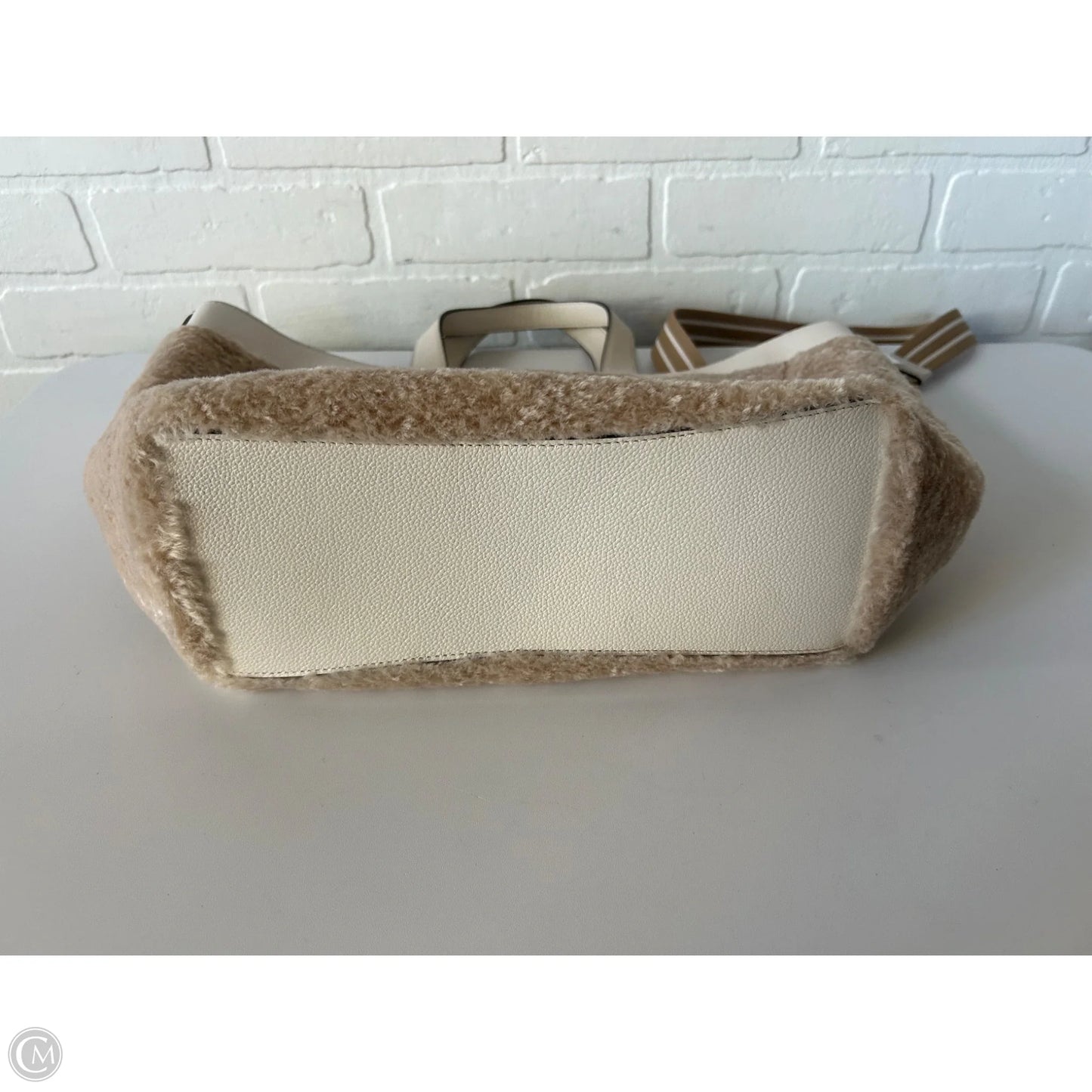 Handbag Designer By Kate Spade, Size: Medium