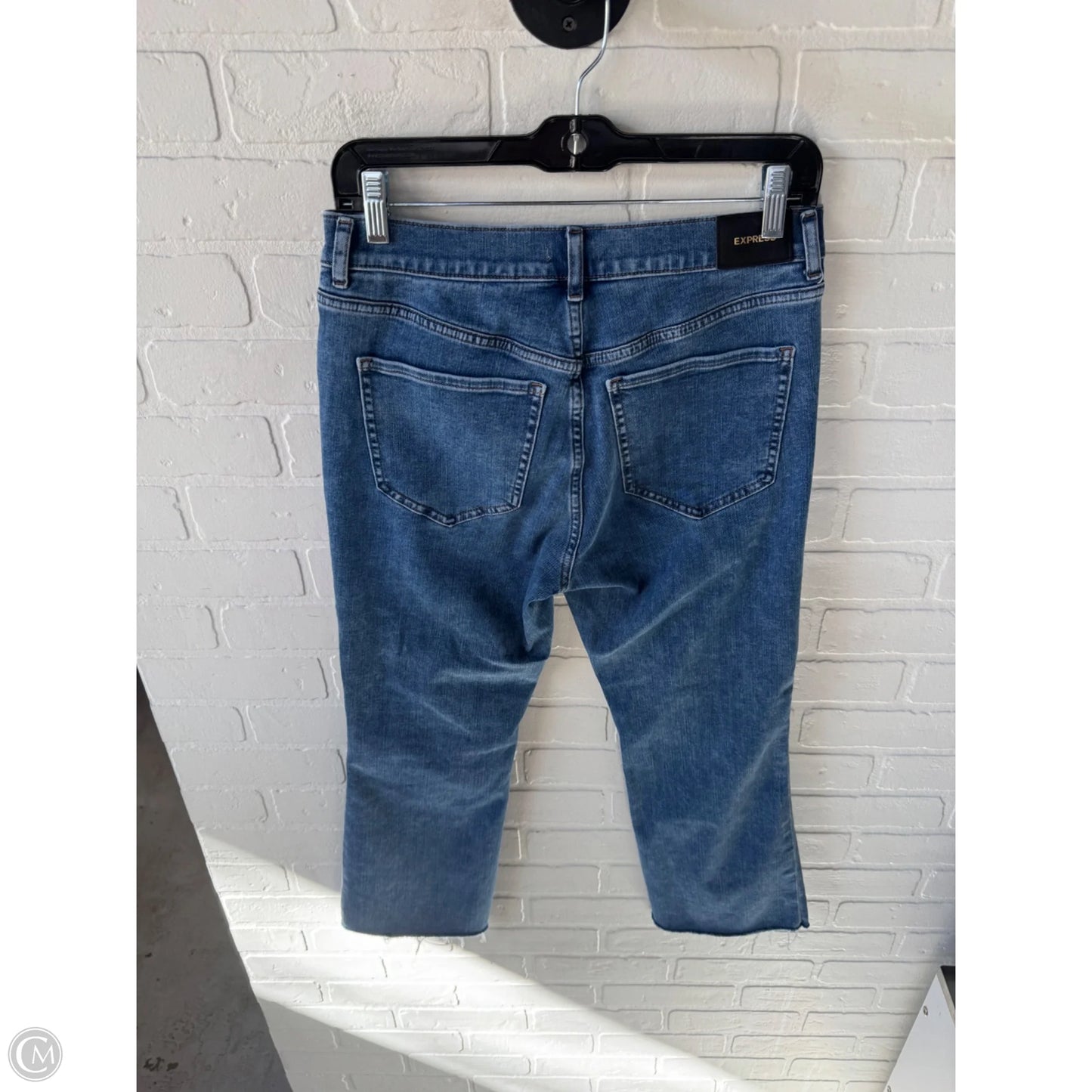 Jeans Cropped By Express In Blue Denim, Size: 8