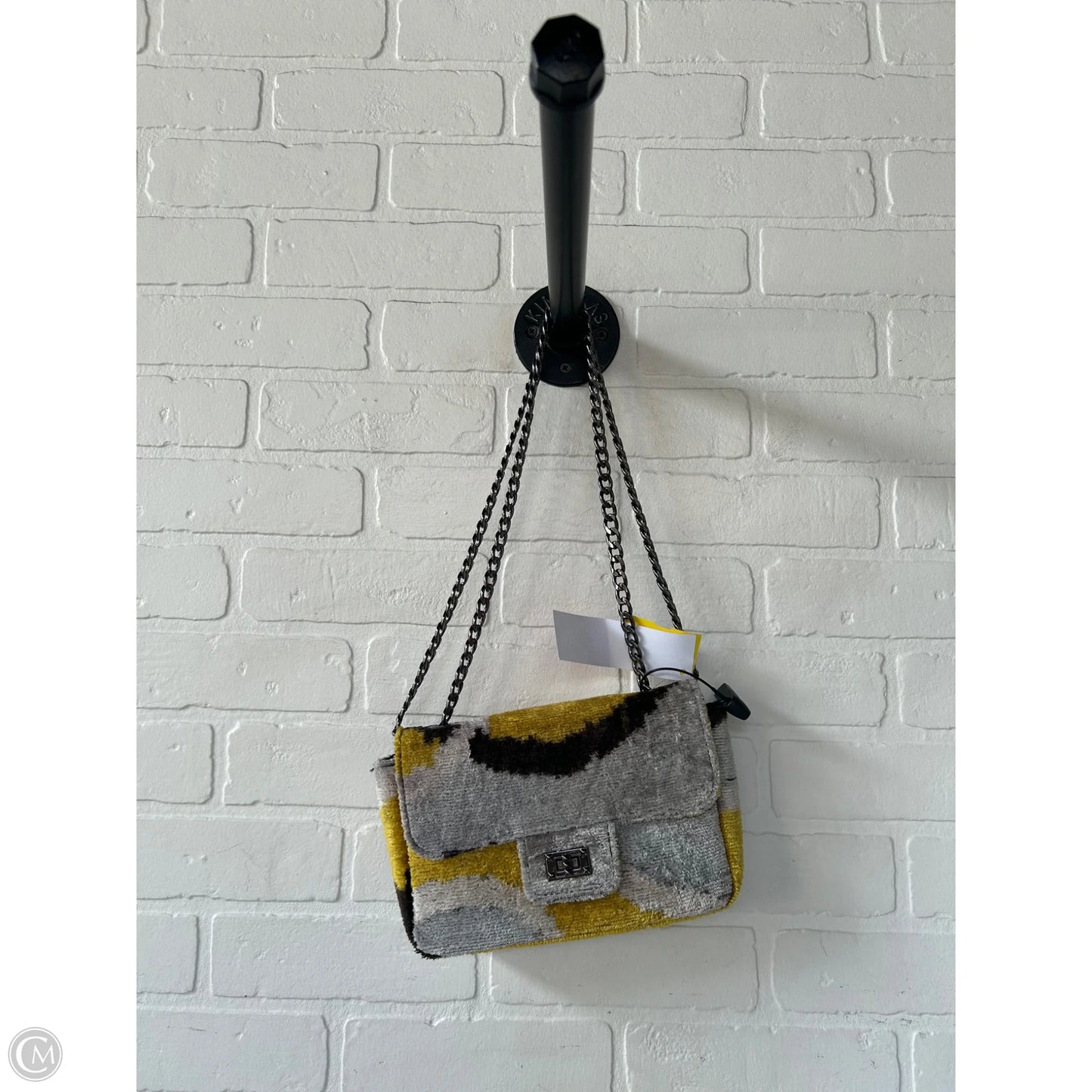 Handbag By Clothes Mentor, Size: Small