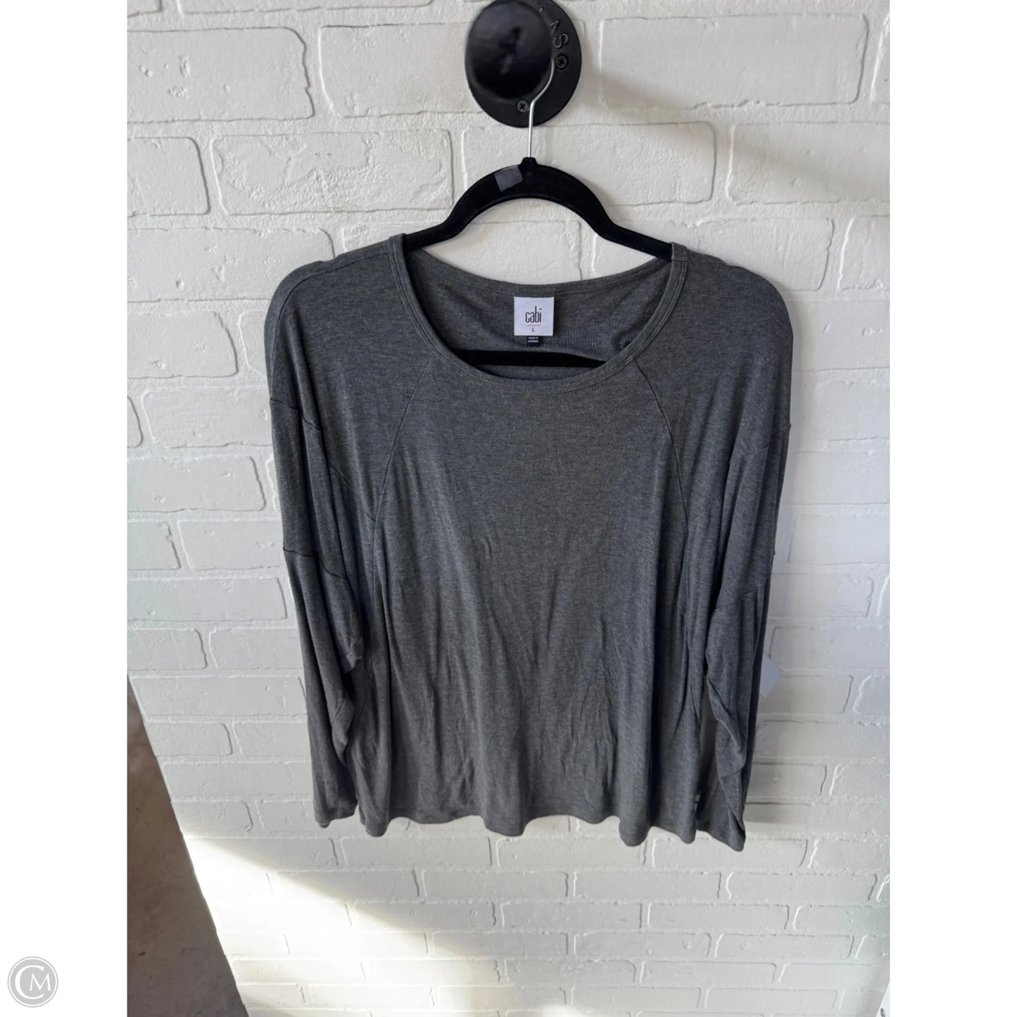 Top Long Sleeve Basic By Cabi In Grey, Size: L