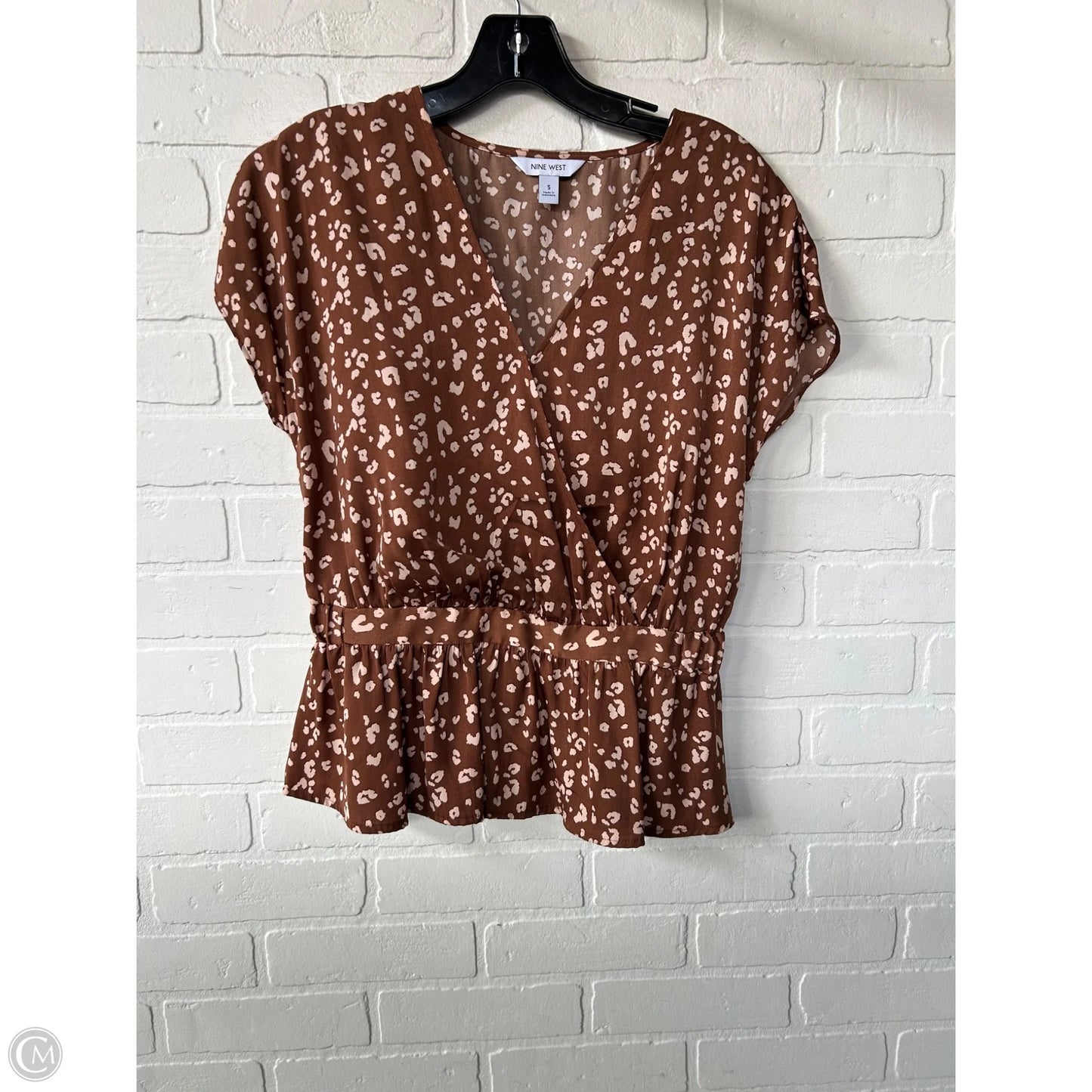Top Short Sleeve By Nine West In Animal Print, Size: S