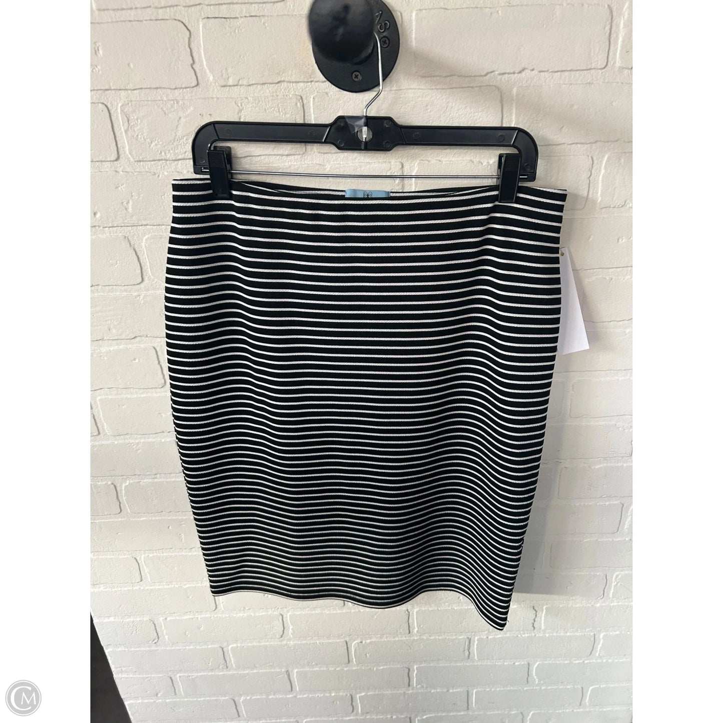 Skirt Midi By Cece In Black & White, Size: 12