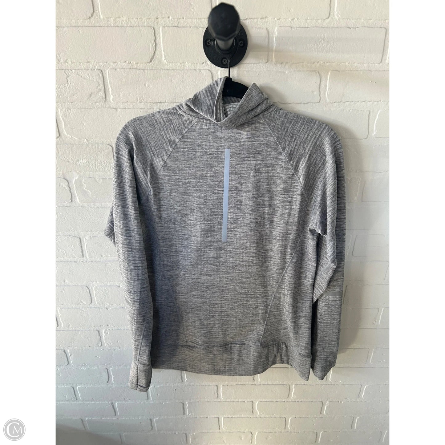 Athletic Top Long Sleeve Collar By New Balance In Grey, Size: S