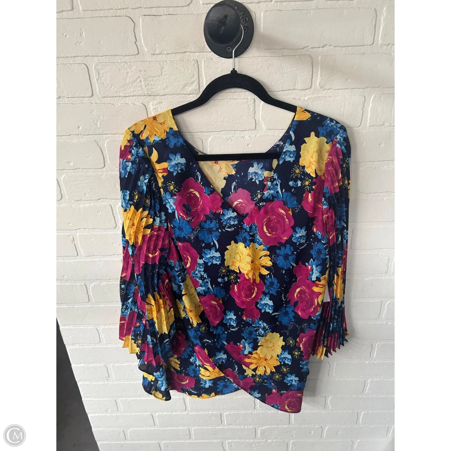 Top Long Sleeve By Laurie Felt In Blue & Pink, Size: M