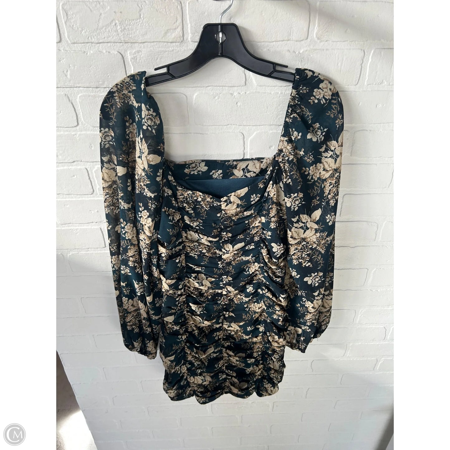 Dress Casual Short By Lush In Green & Tan, Size: M