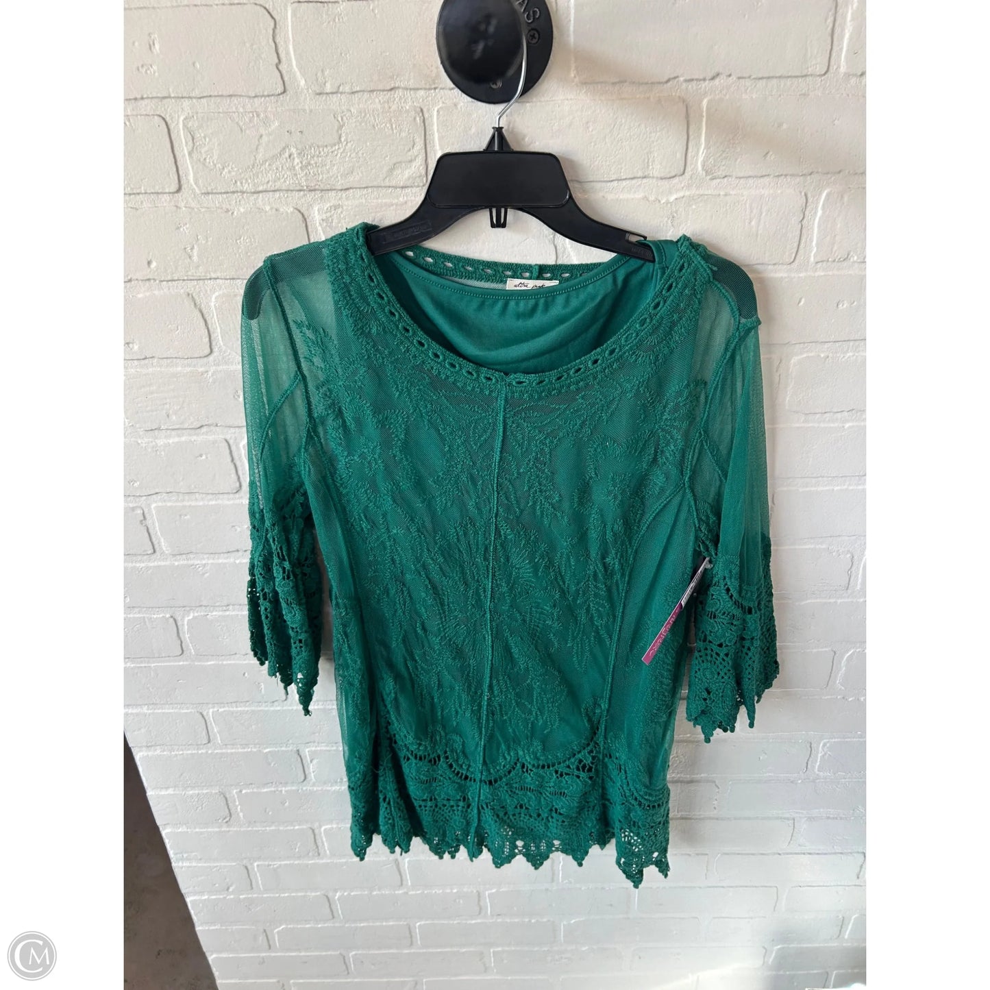 Top 3/4 Sleeve By Ultra Pink In Green, Size: M