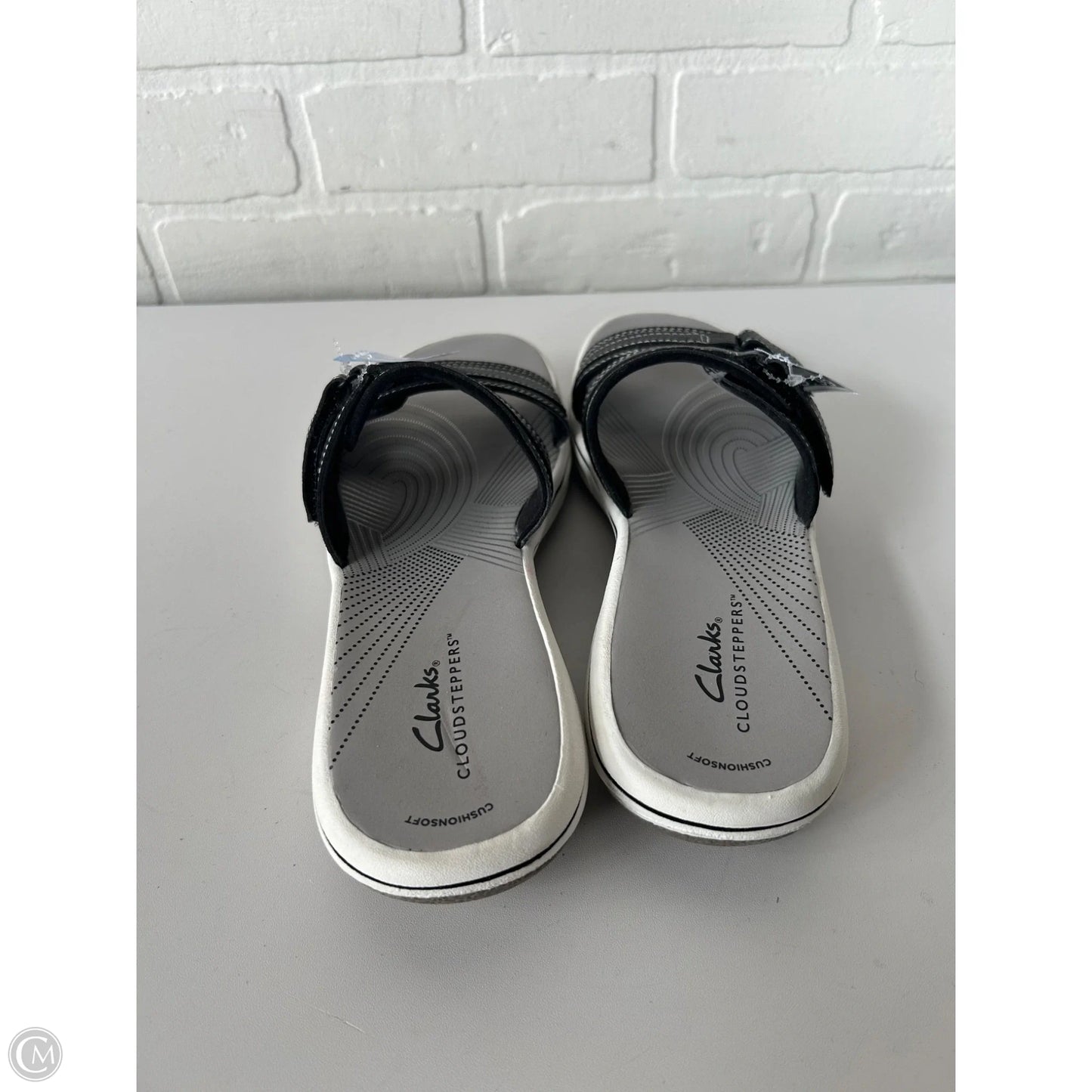 Sandals Flats By Clarks In Black & Grey, Size: 9