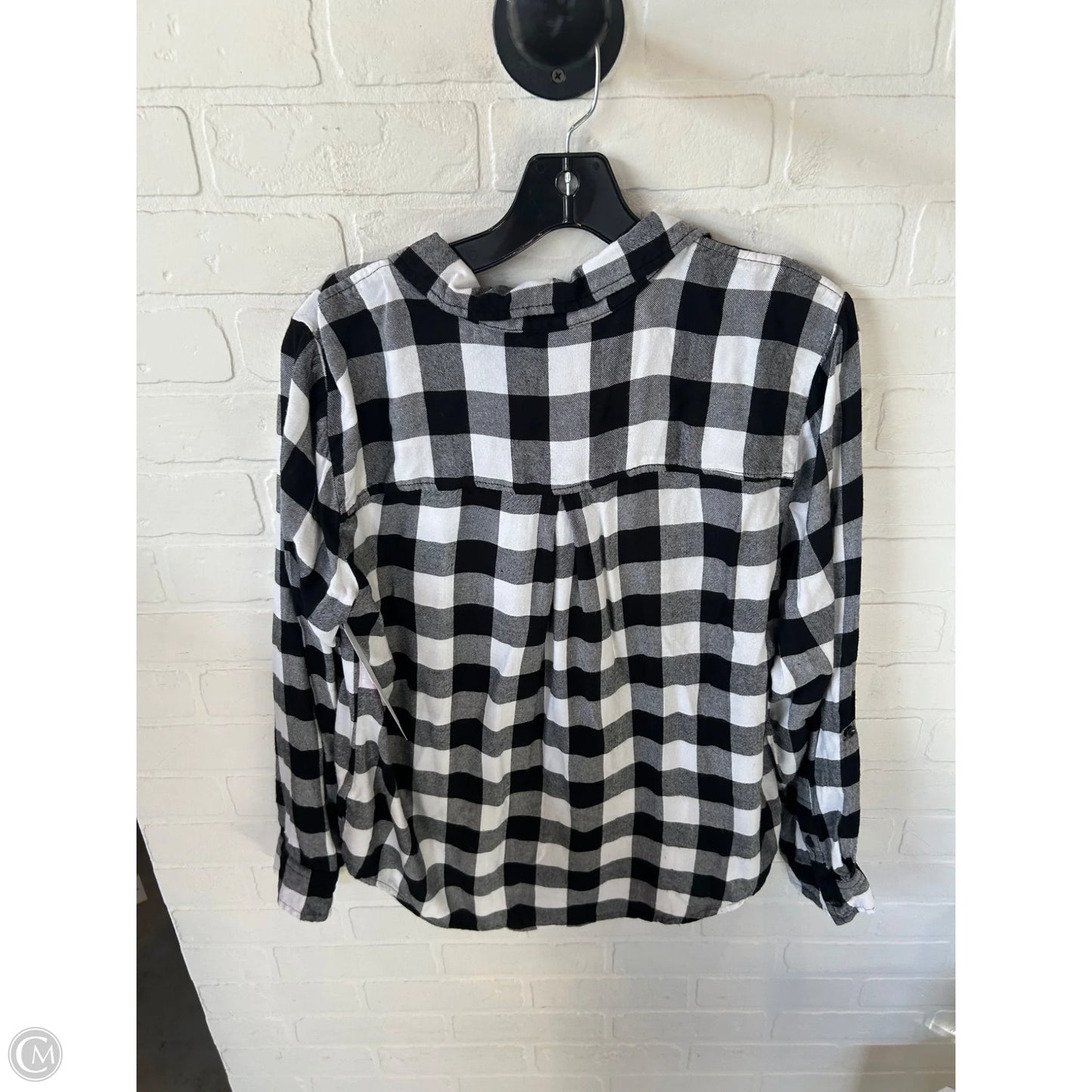 Top Long Sleeve By Time And Tru In Black & White, Size: L