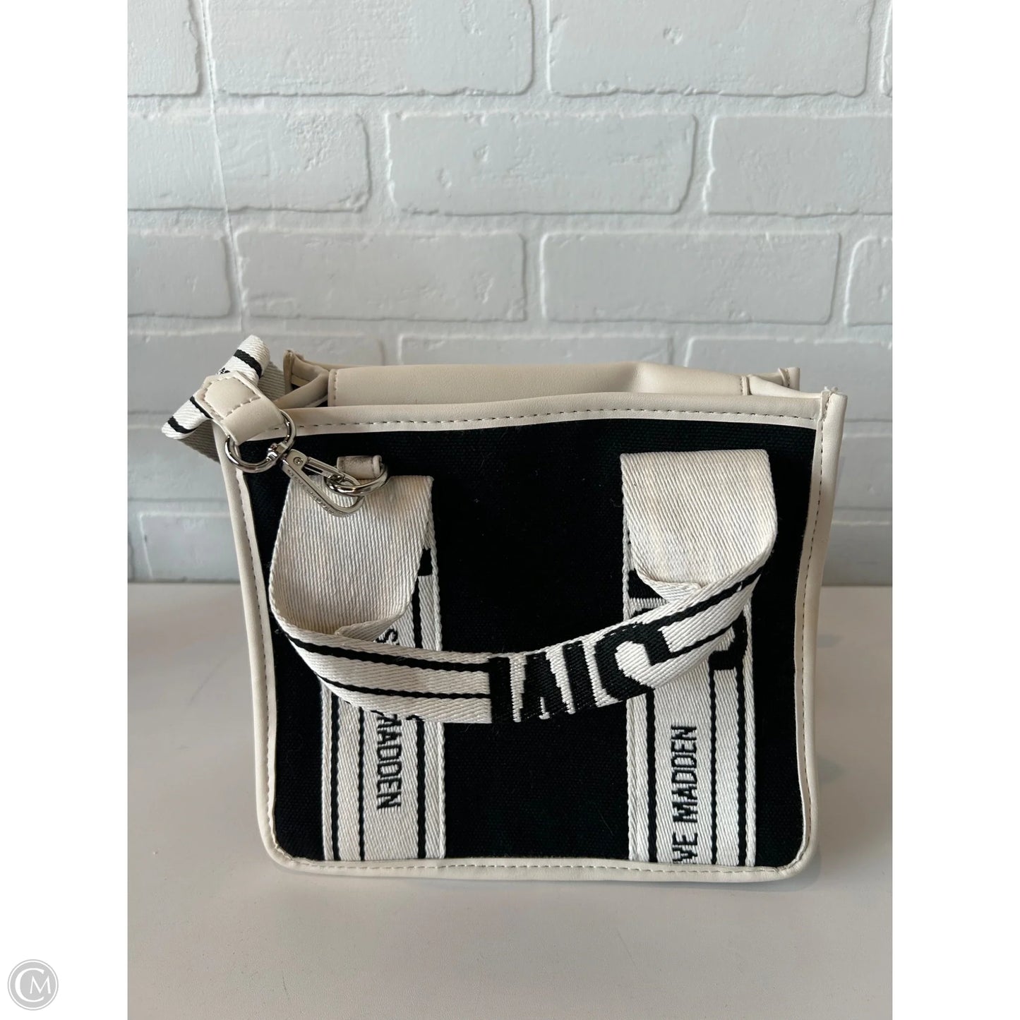 Crossbody By Steve Madden, Size: Small
