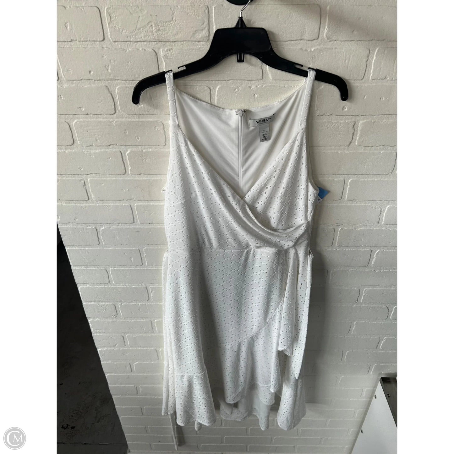 Dress Casual Short By White House Black Market In White, Size: M