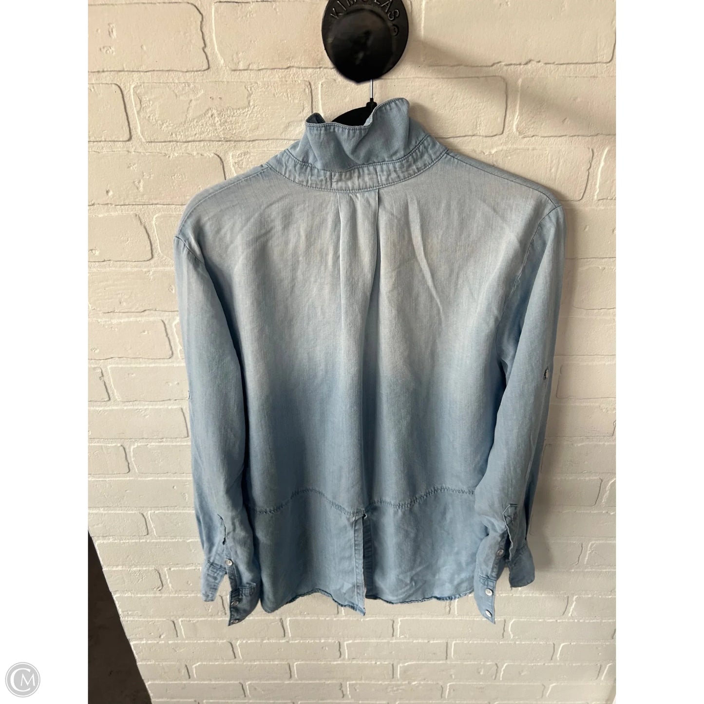 Top Long Sleeve By Cloth & Stone In Blue Denim, Size: M