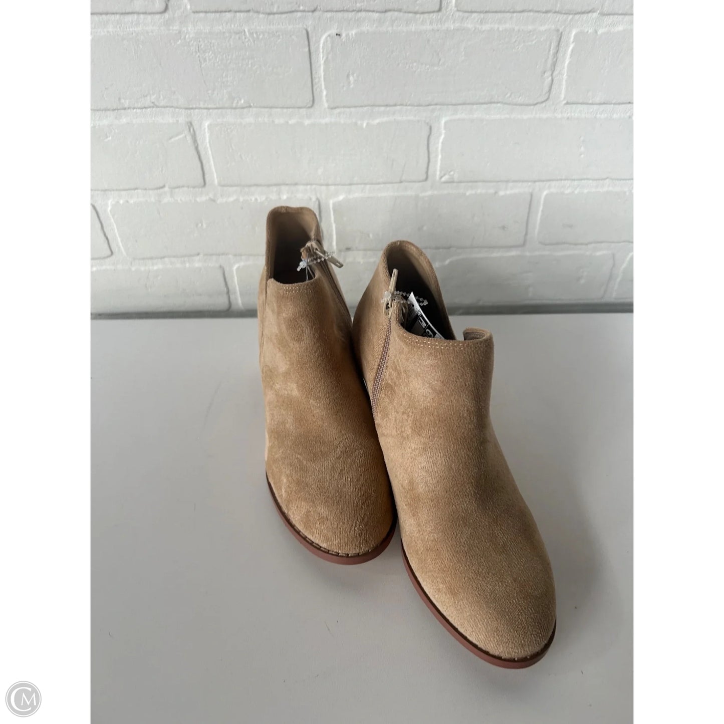 Boots Ankle Heels By Clothes Mentor In Tan, Size: 6.5