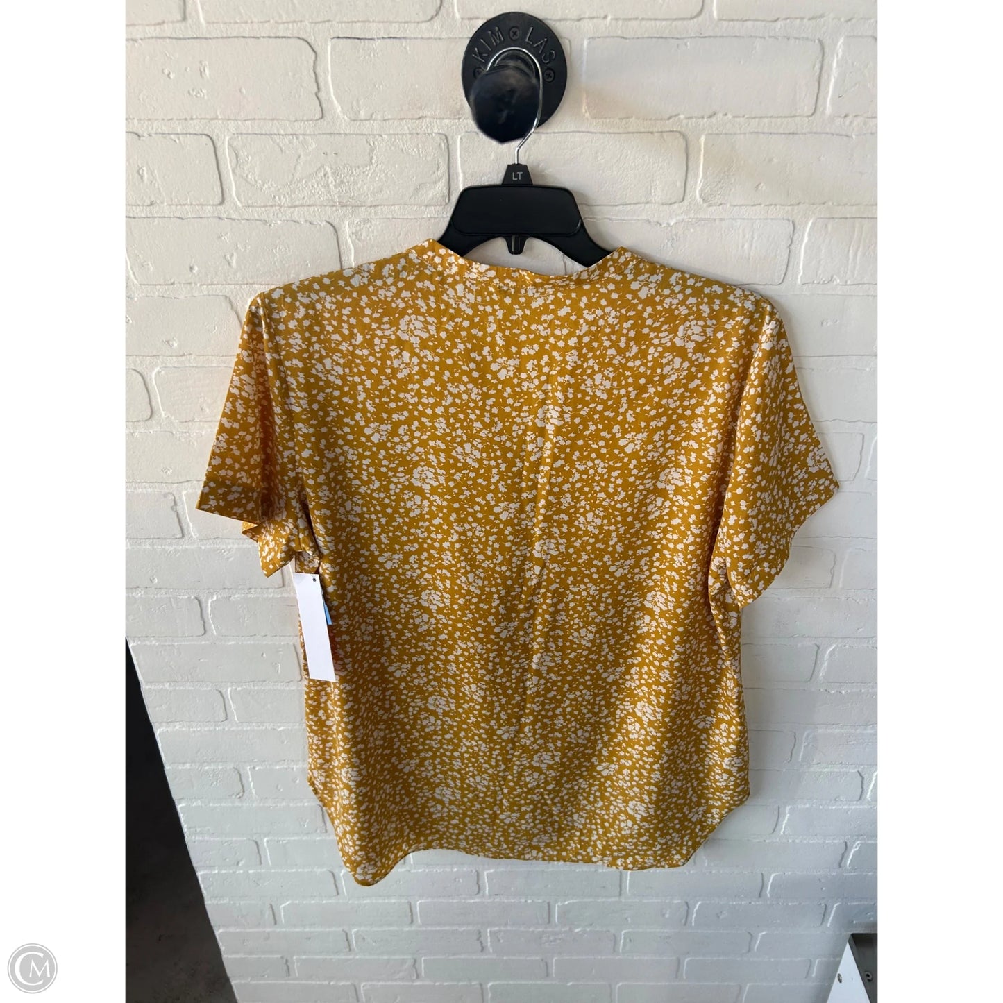 Top Short Sleeve By Timeson In Yellow, Size: Xxl