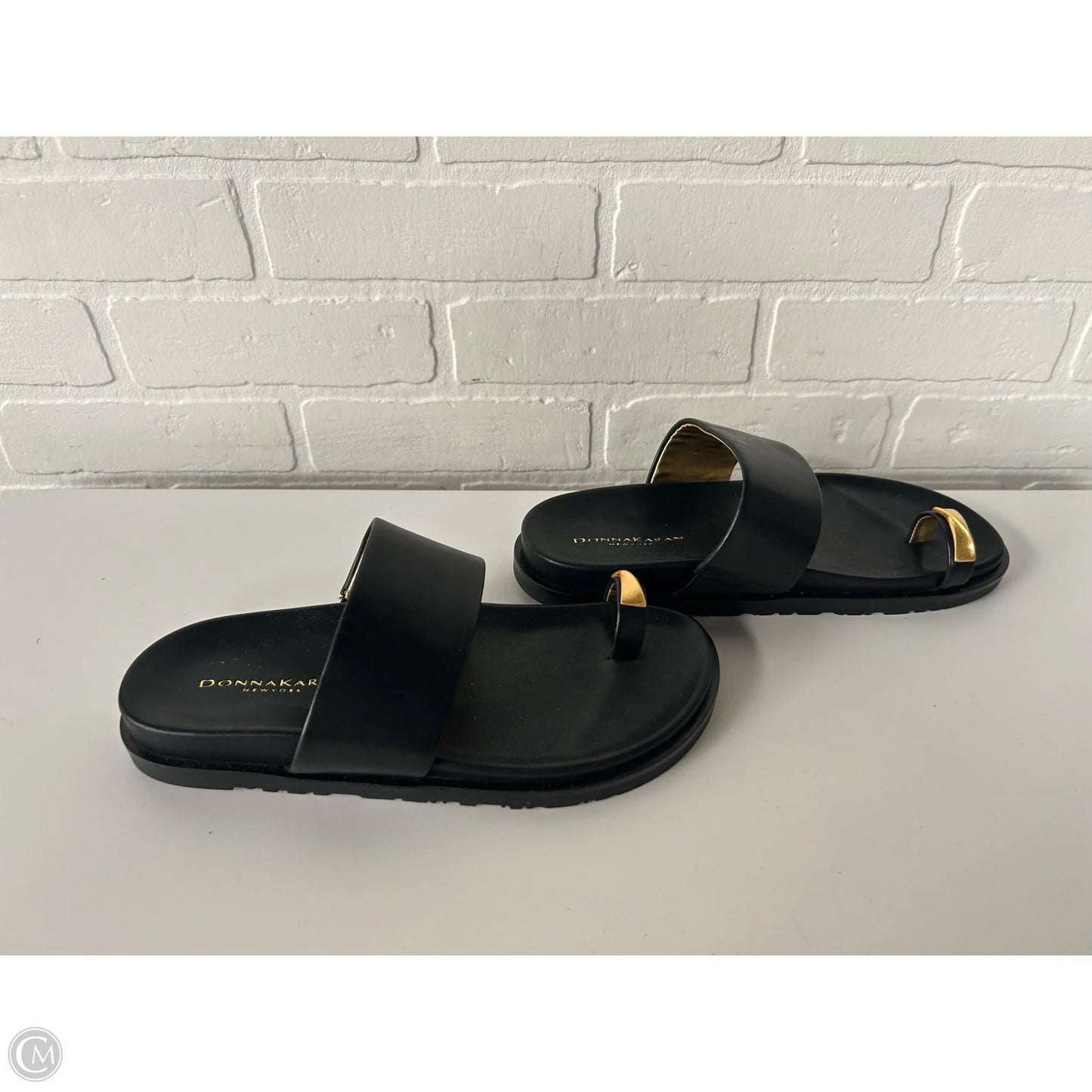 Sandals Flats By Donna Karan In Black & Gold, Size: 8.5