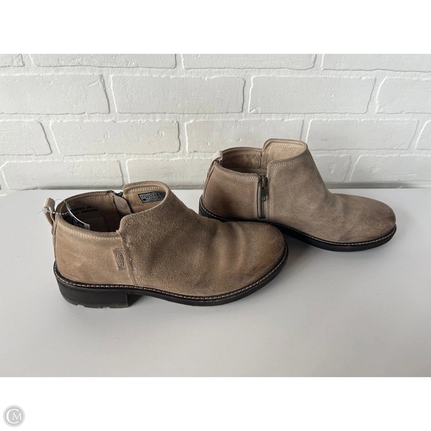 Boots Ankle Flats By Keen In Tan, Size: 8