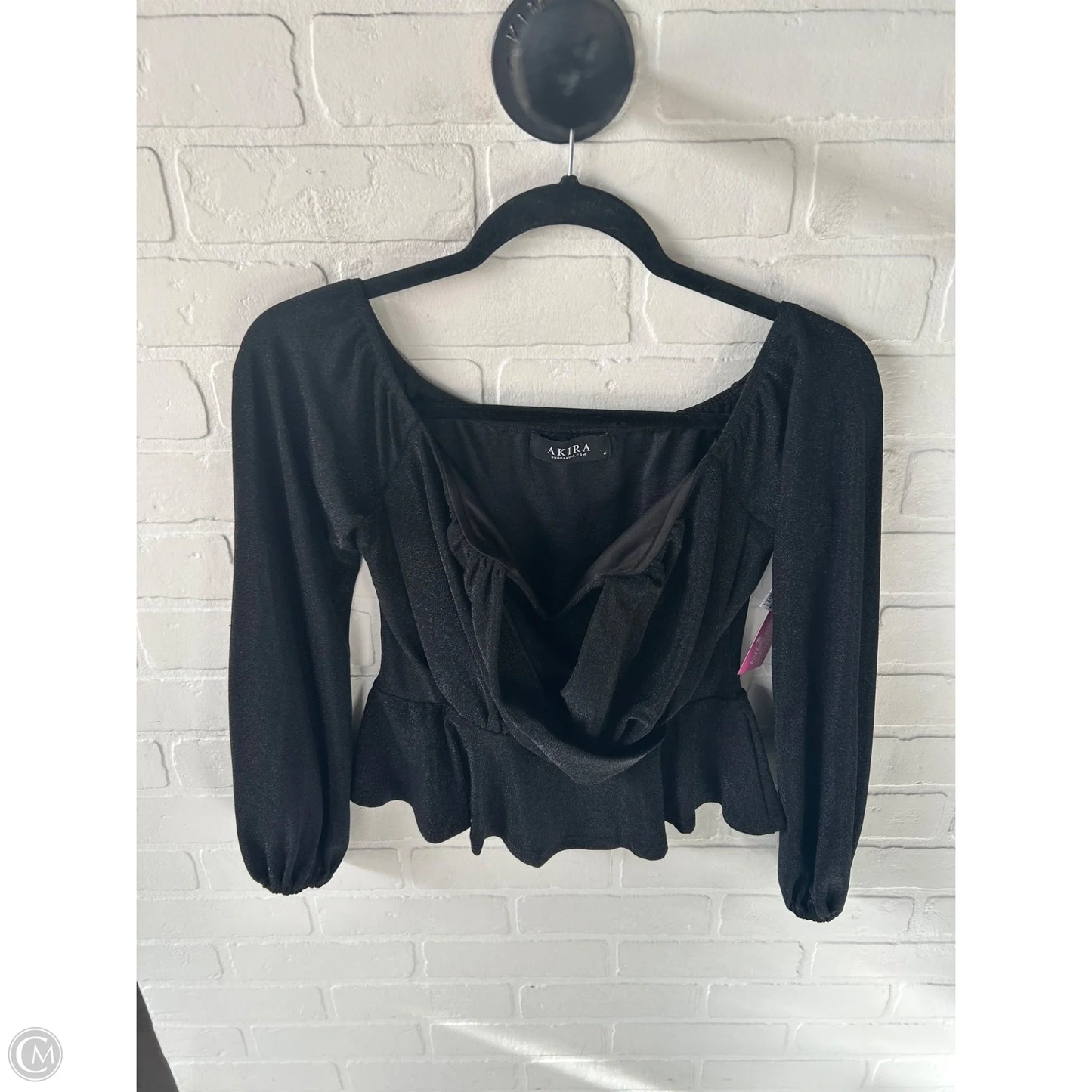 Top Long Sleeve By Akira In Black, Size: M