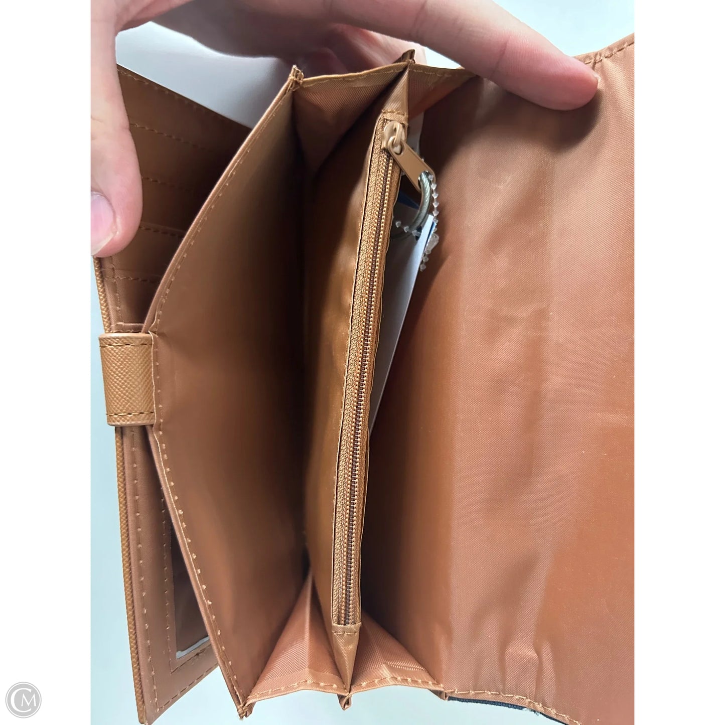 Wallet By Clothes Mentor, Size: Large