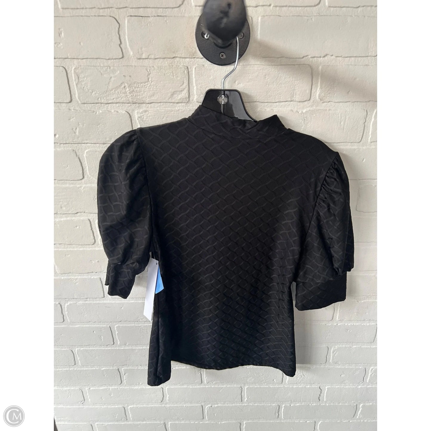 Top Short Sleeve By Auw In Black, Size: S