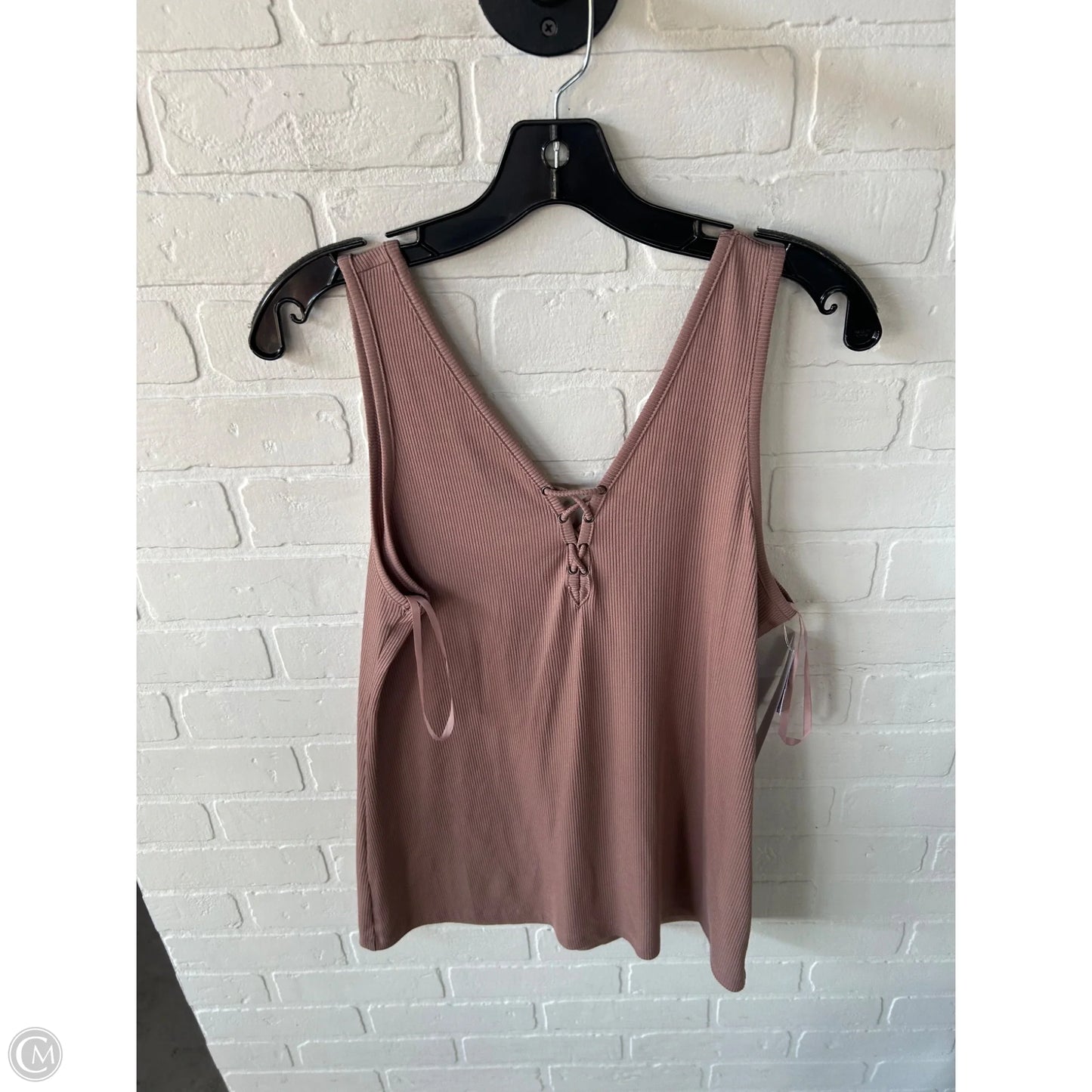 Top Sleeveless Basic By Doe & Rae In Tan, Size: L