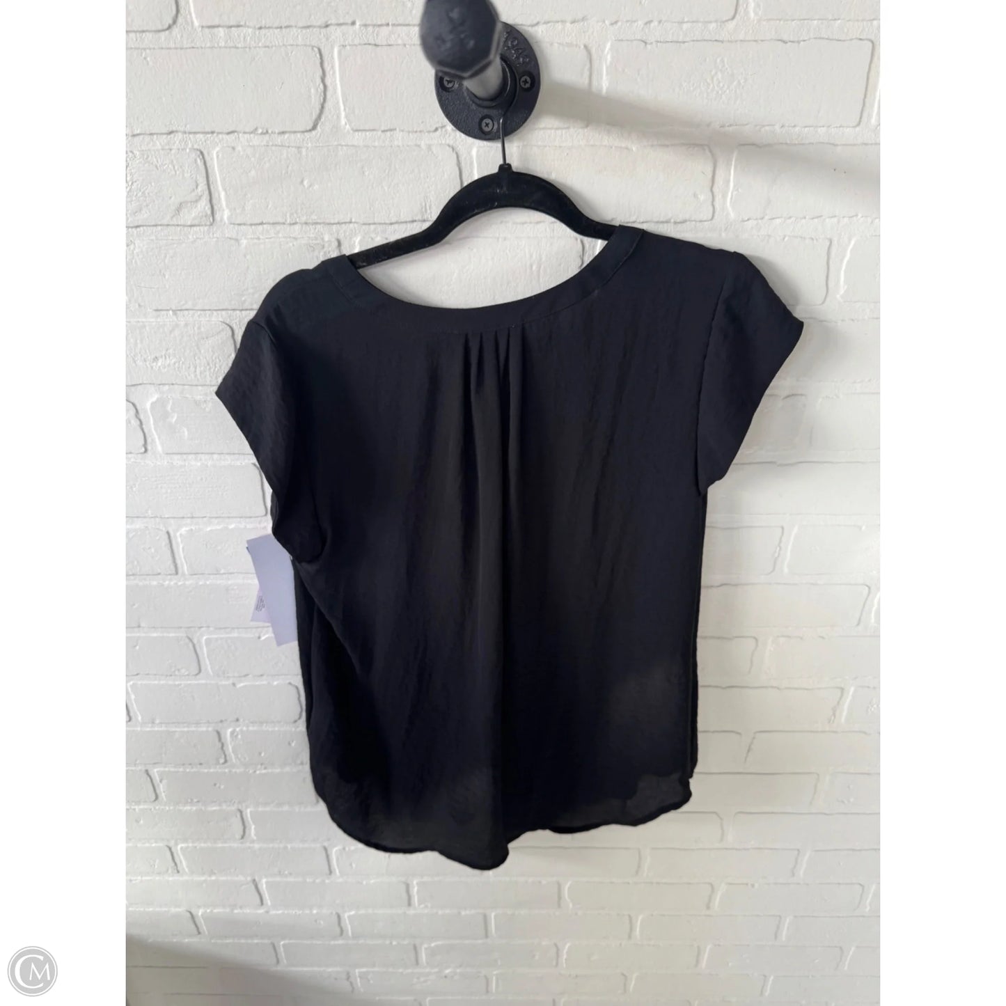 Top Short Sleeve By Liz Claiborne In Black, Size: M