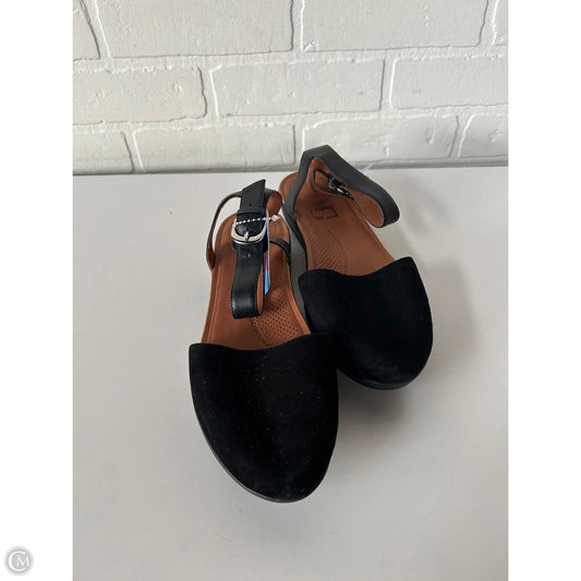 Shoes Flats By Fitflop In Black, Size: 8