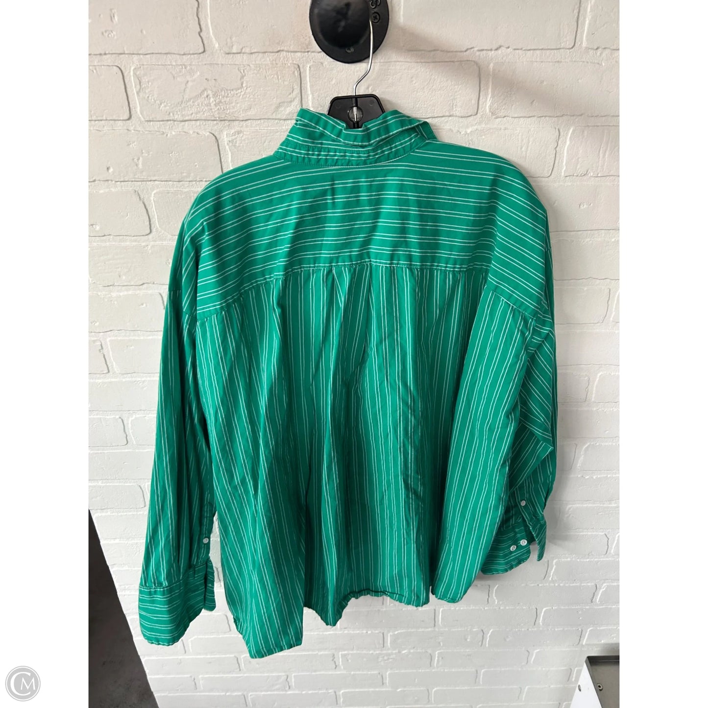 Top Long Sleeve By Bdg In Green & White, Size: L