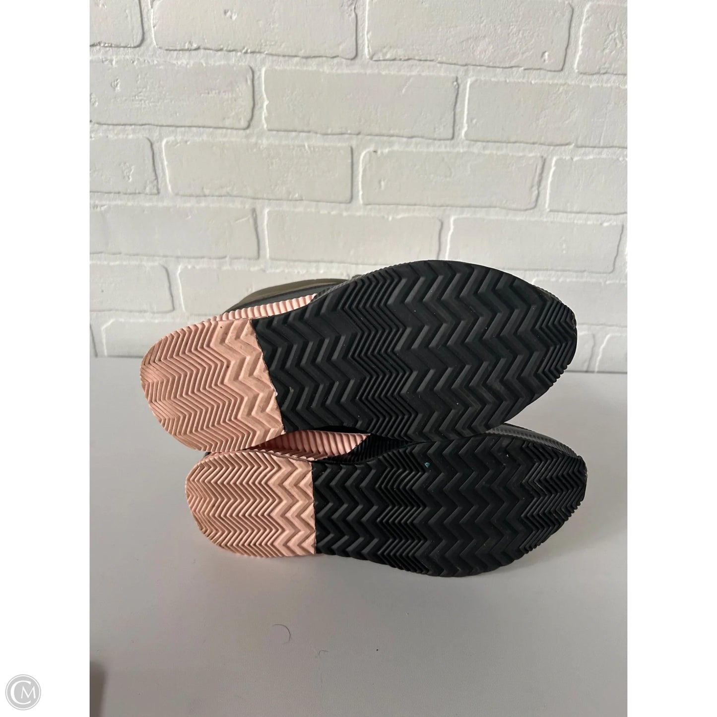 Boots Snow By Sorel In Green & Pink, Size: 8