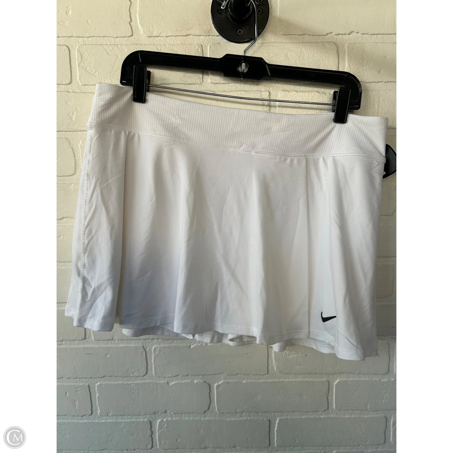 Athletic Skort By Nike In White, Size: 16