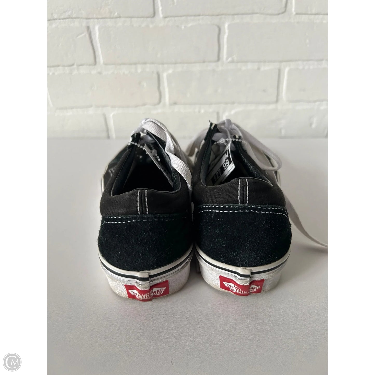 Shoes Sneakers By Vans In Black & White, Size: 7