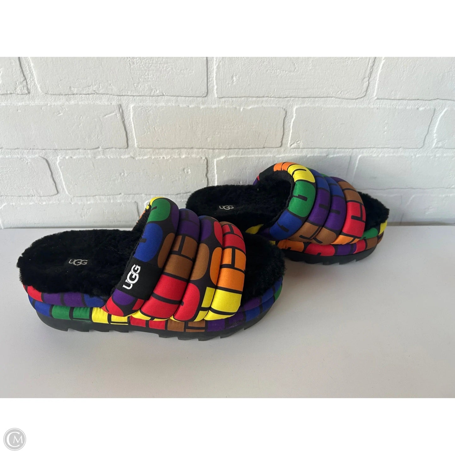 Slippers Designer By Ugg In Multi-colored, Size: 7