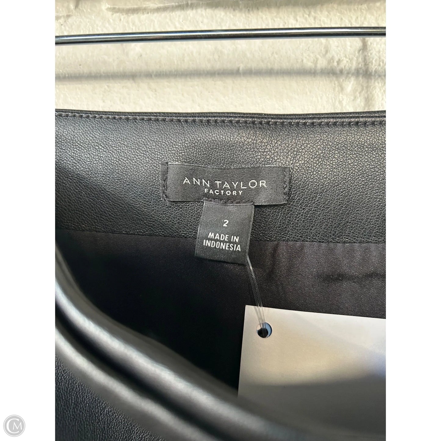 Skirt Midi By Ann Taylor In Black, Size: 2