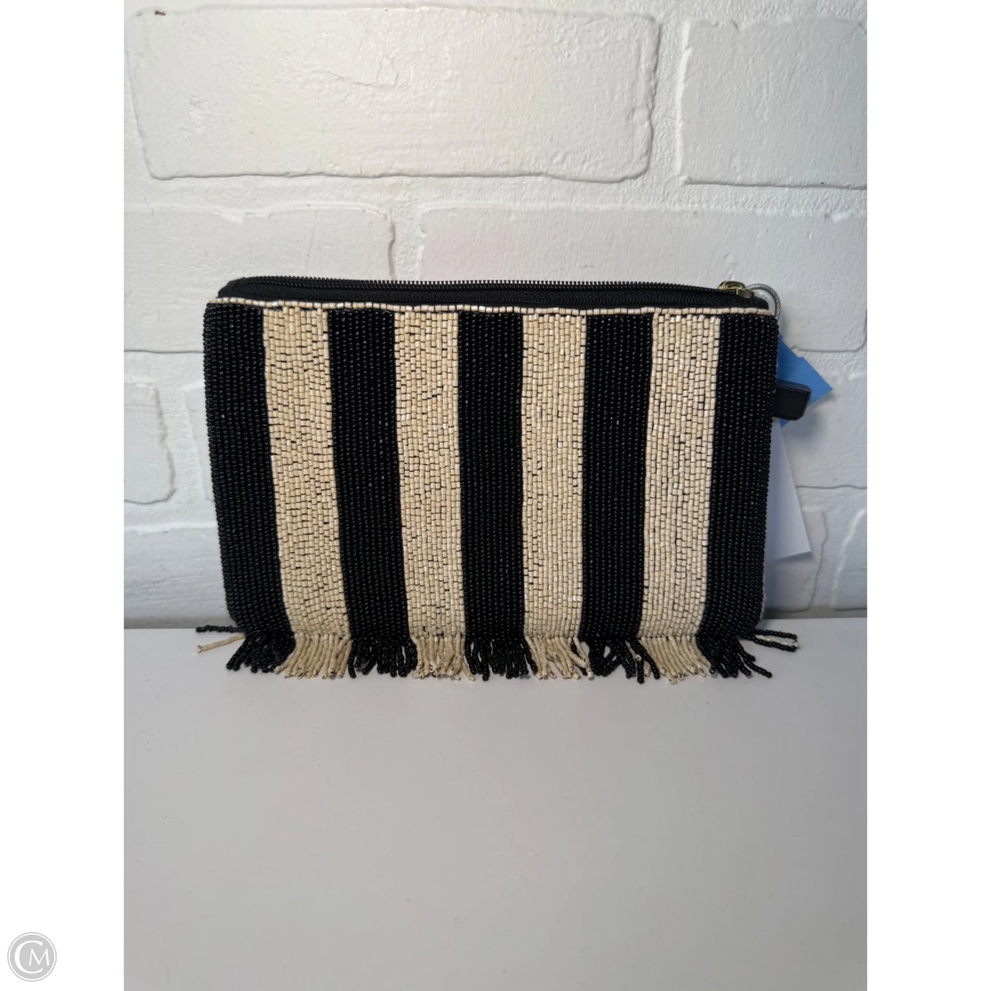 Clutch By Clothes Mentor, Size: Medium