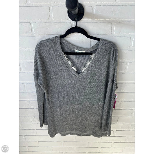 Top Long Sleeve By Grace & Lace In Grey & White, Size: Xs
