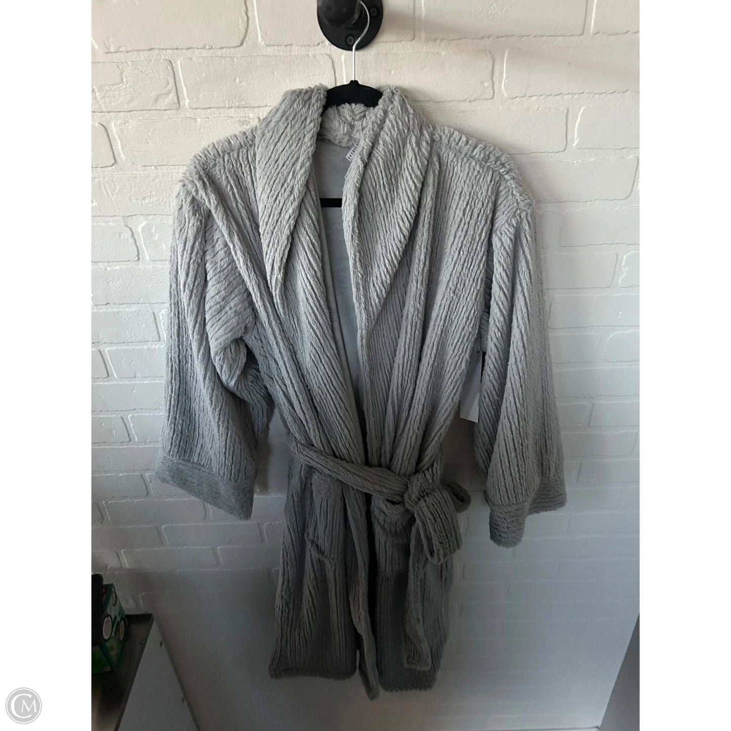 Robe By Cma In Grey, Size: M