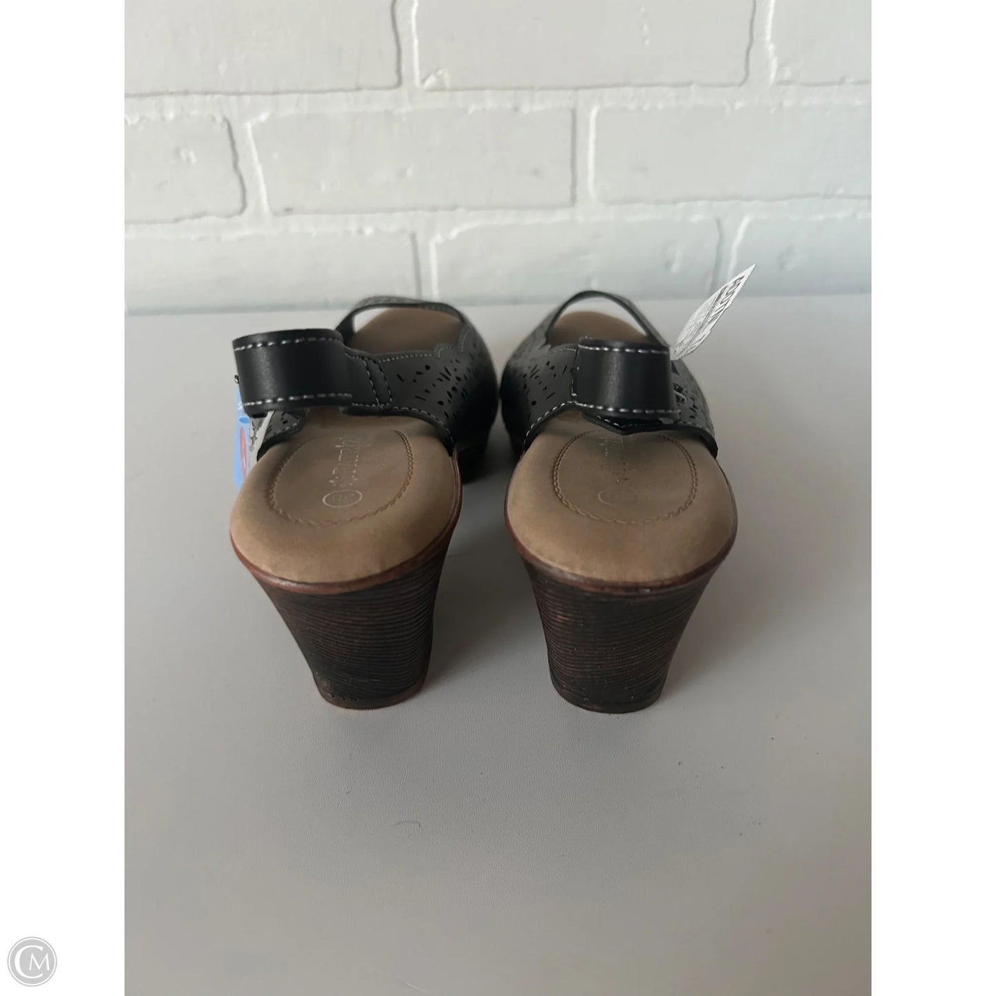 Sandals Heels Block By Clothes Mentor In Black & Brown, Size: 7.5
