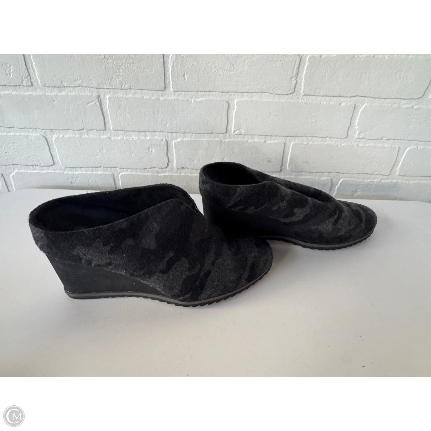 Boots Ankle Heels By Naturalizer In Grey, Size: 8.5