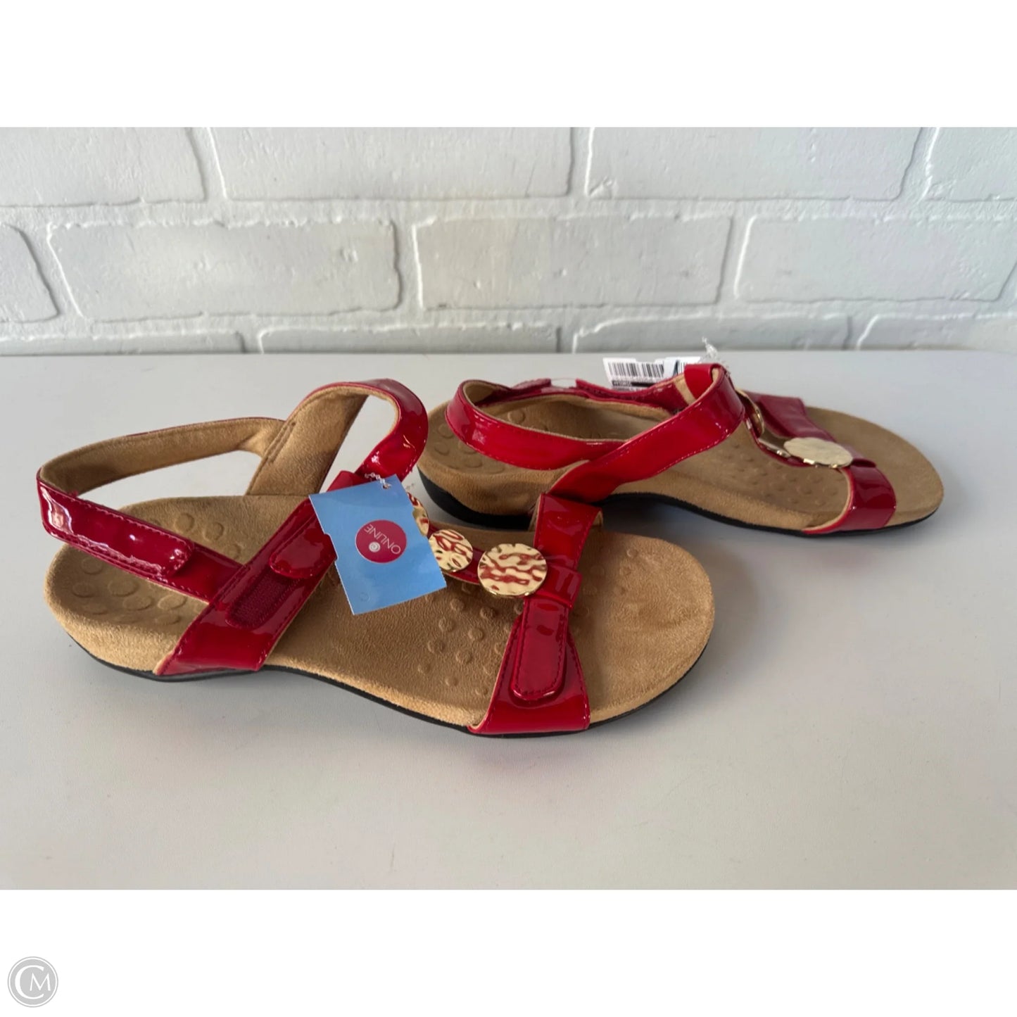 Sandals Flats By Vionic In Red & Tan, Size: 7.5