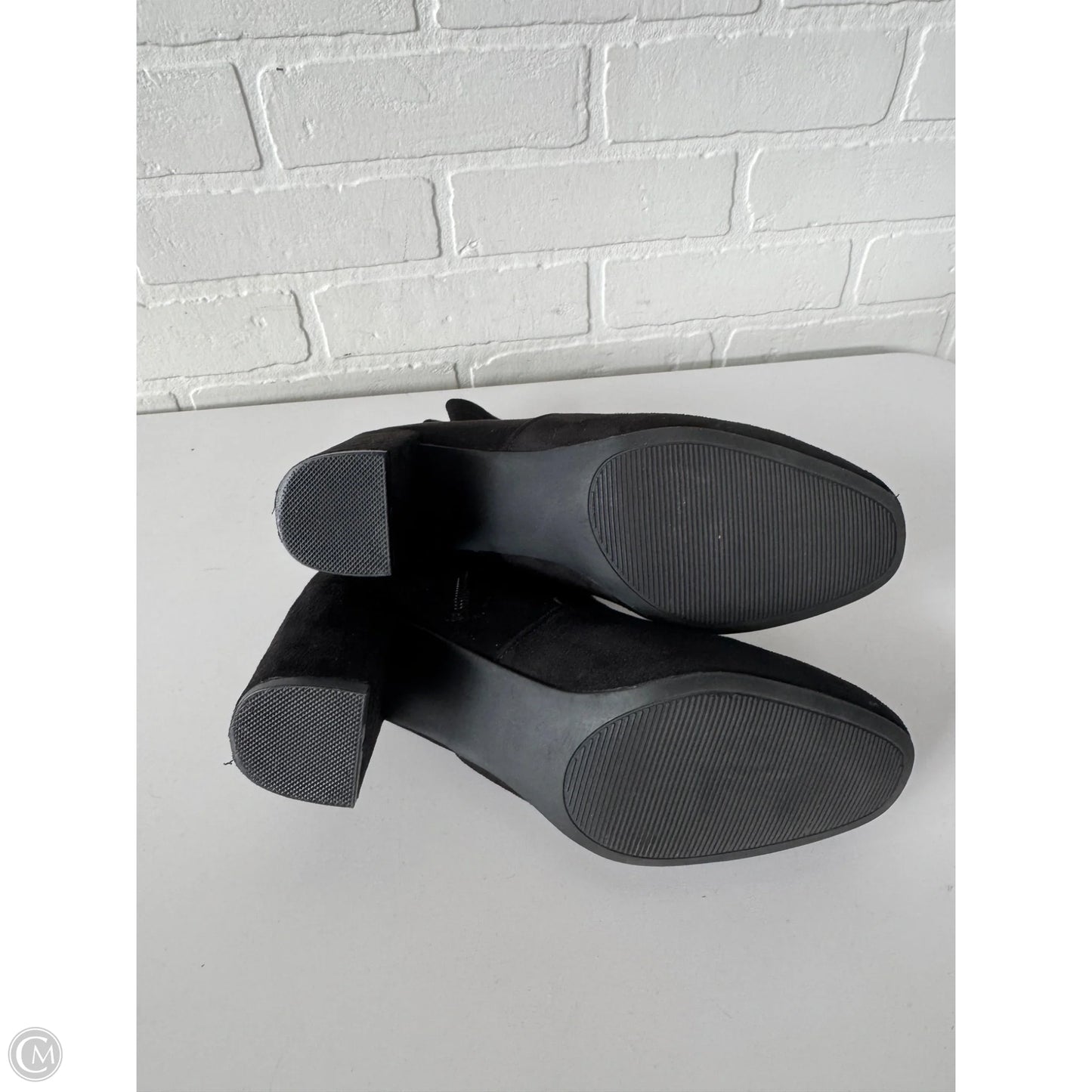 Boots Ankle Heels By Clothes Mentor In Black, Size: 9.5