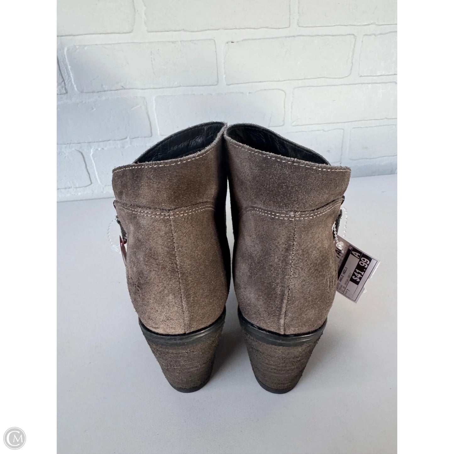 Boots Ankle Heels By Taos In Brown, Size: 7