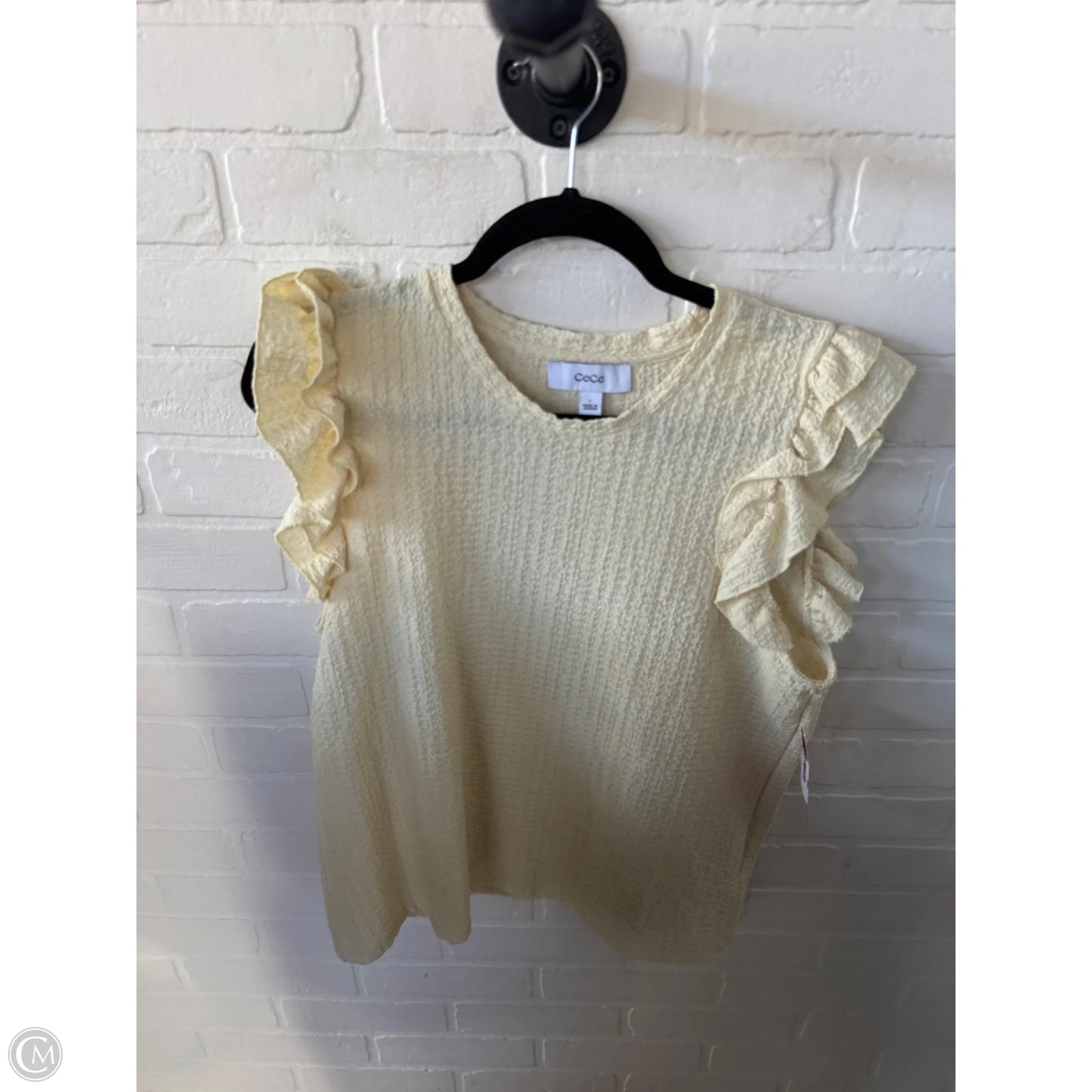 Top Short Sleeve By Cece In Yellow, Size: L