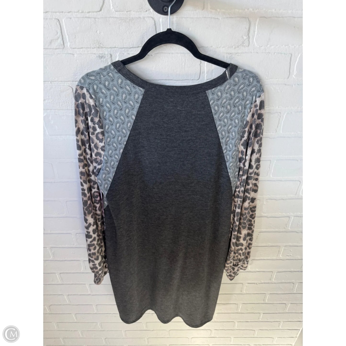 Dress Casual Short By Vanilla Bay In Grey, Size: L