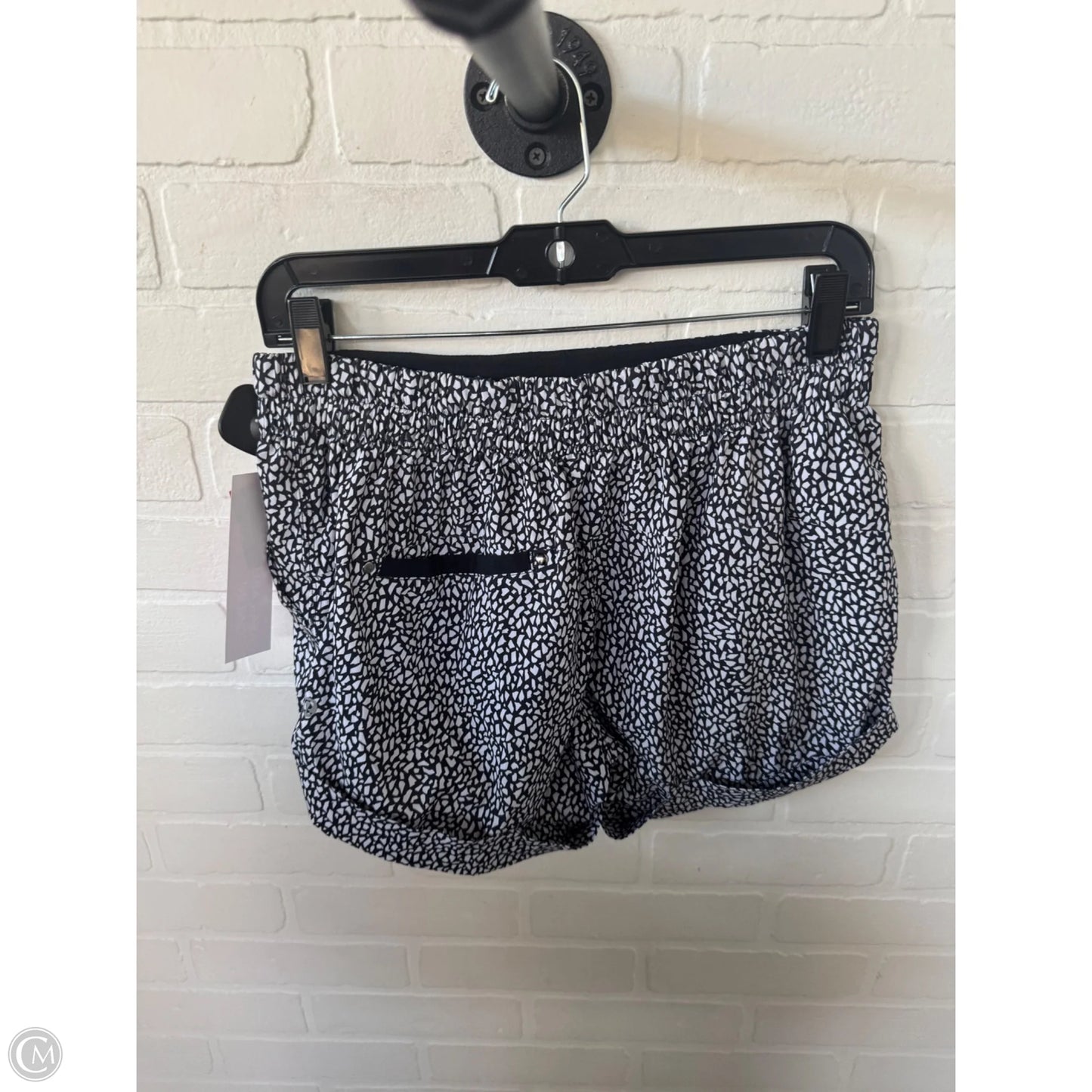 Athletic Shorts By Lululemon In Black & White, Size: 8