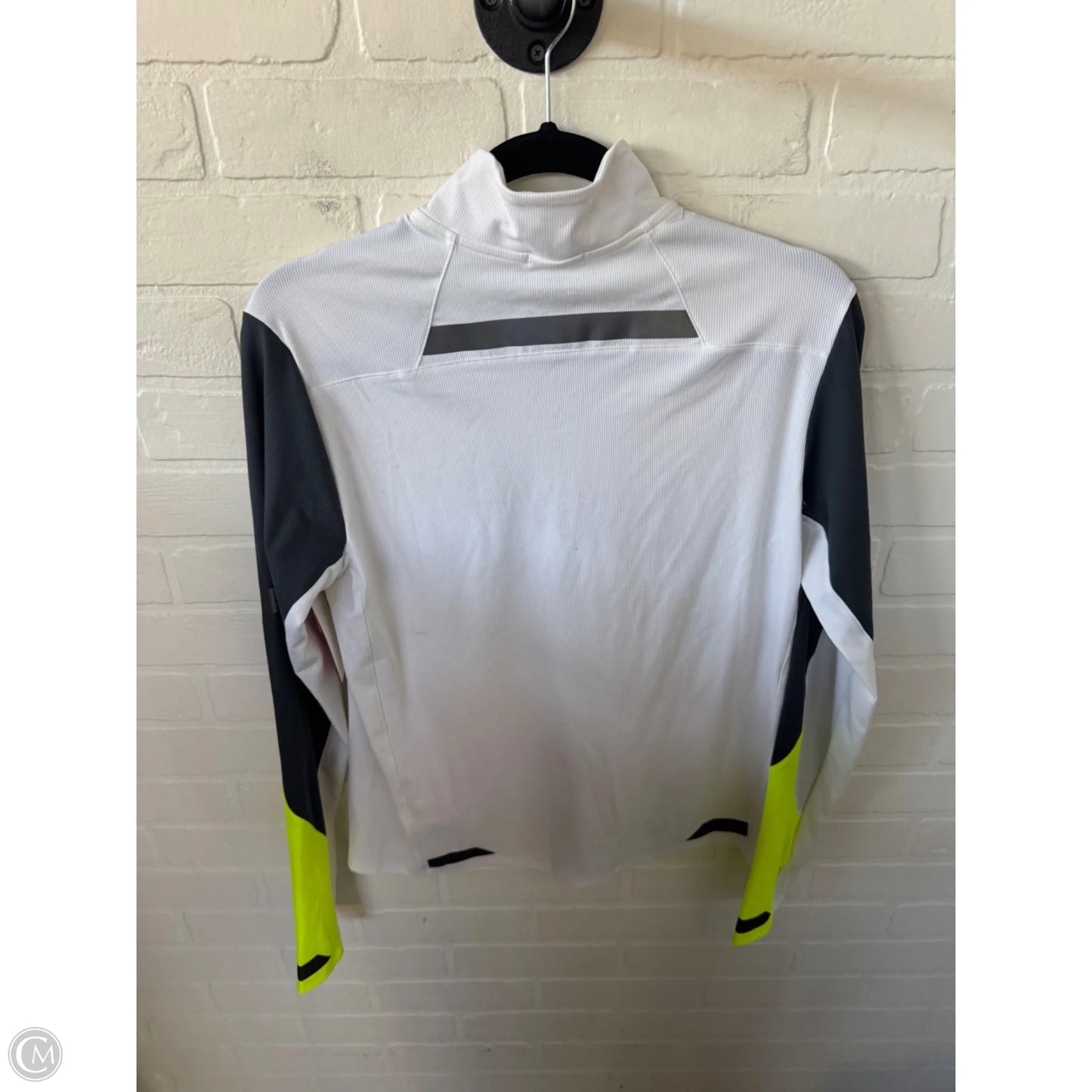 Athletic Top Long Sleeve Collar By Brooks In Cream & Grey, Size: L