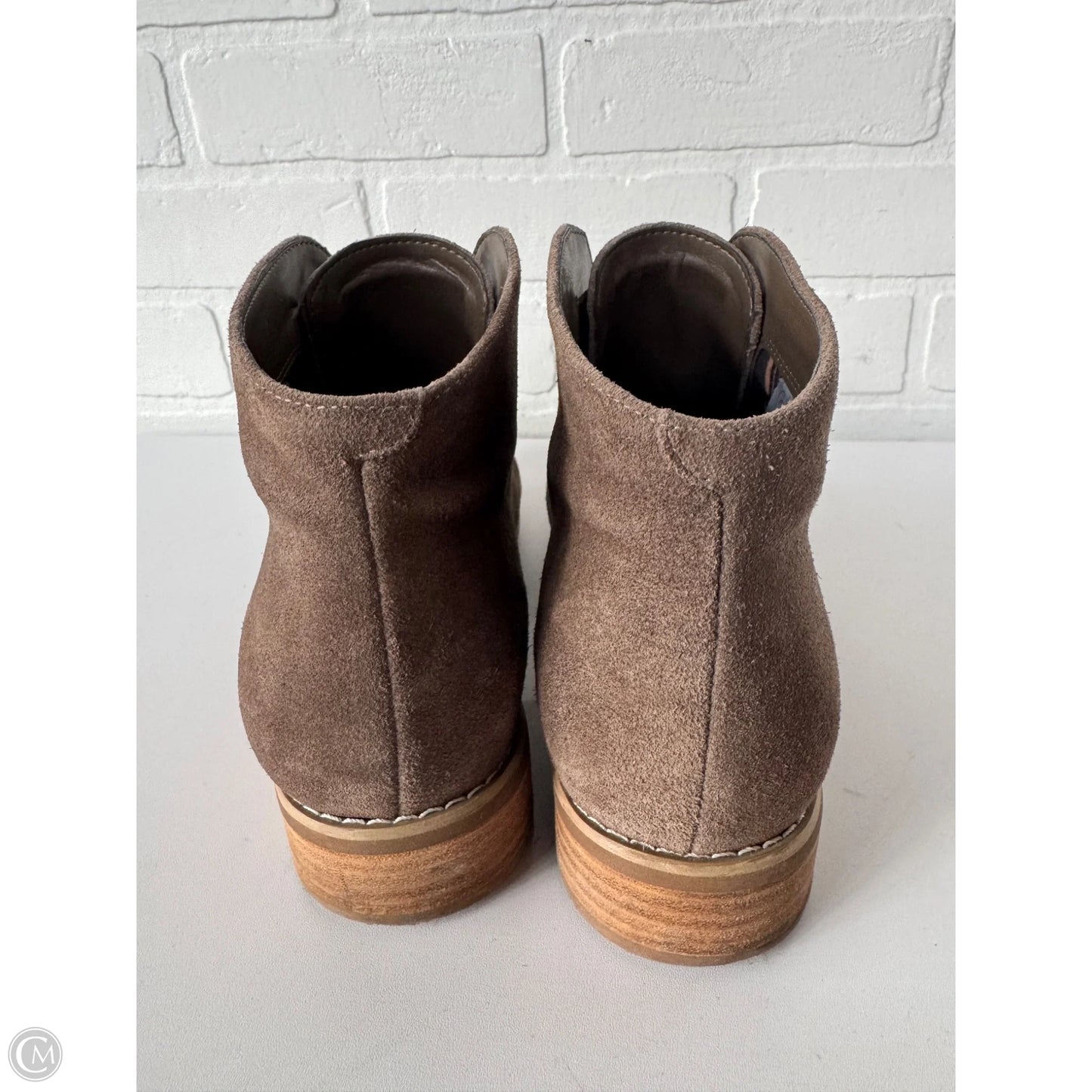 Boots Ankle Flats By Blondo In Brown, Size: 9