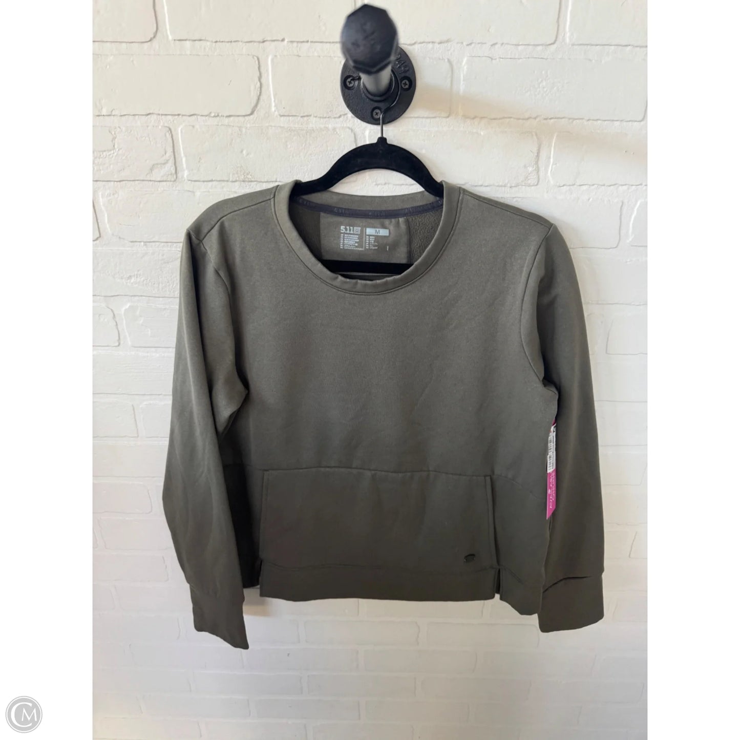 Sweatshirt Crewneck By Clothes Mentor In Green, Size: M