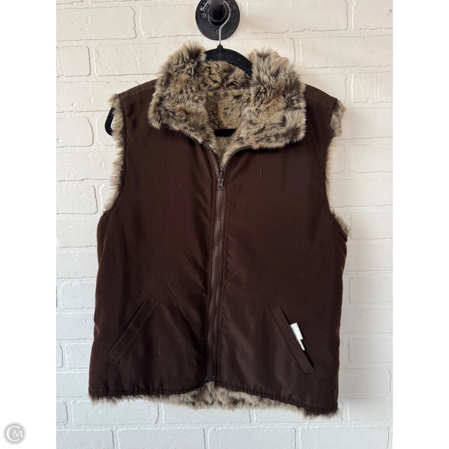 Vest Faux Fur & Sherpa By Clothes Mentor In Brown, Size: L