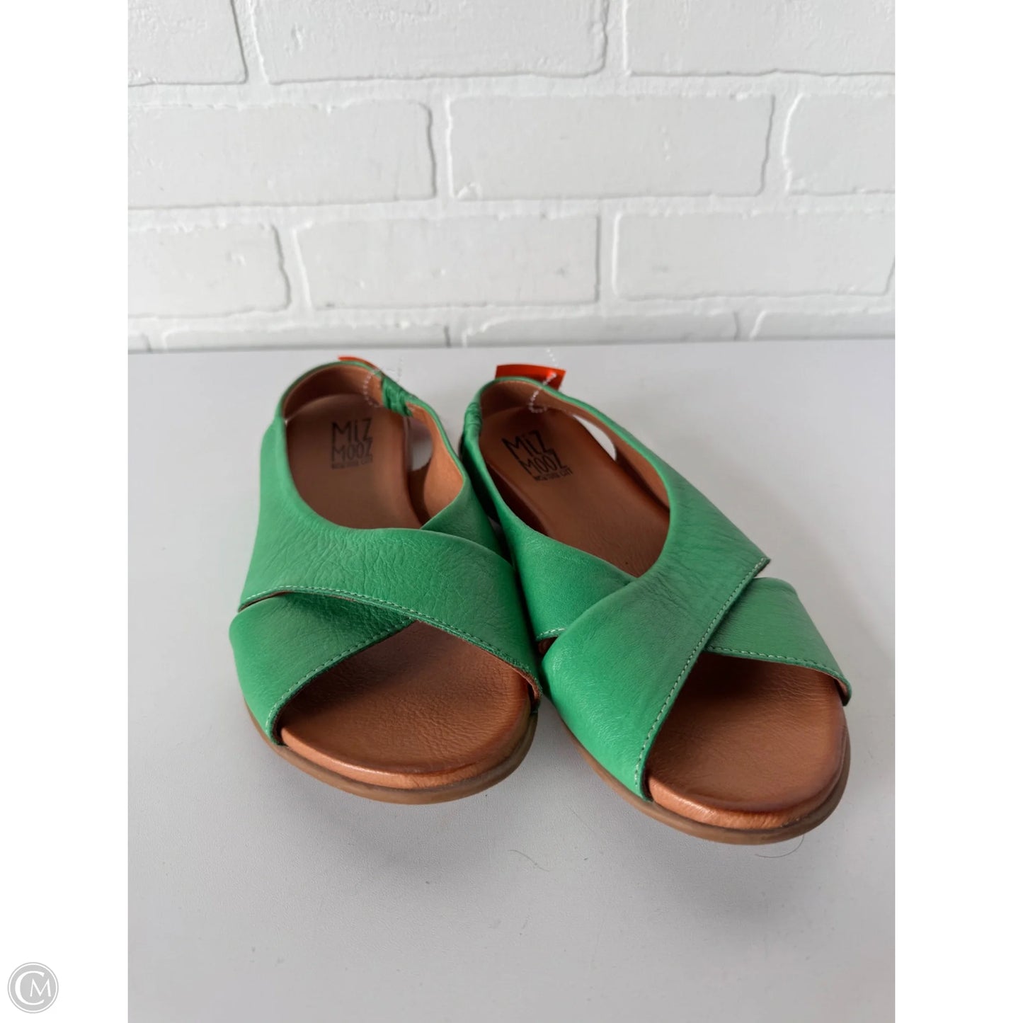 Sandals Flats By Miz Mooz In Green & Tan, Size: 8.5