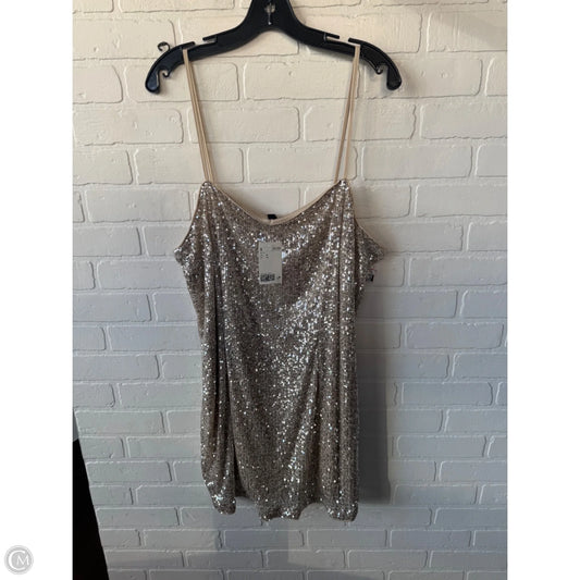 Dress Party Short By Divided In Gold, Size: Xl