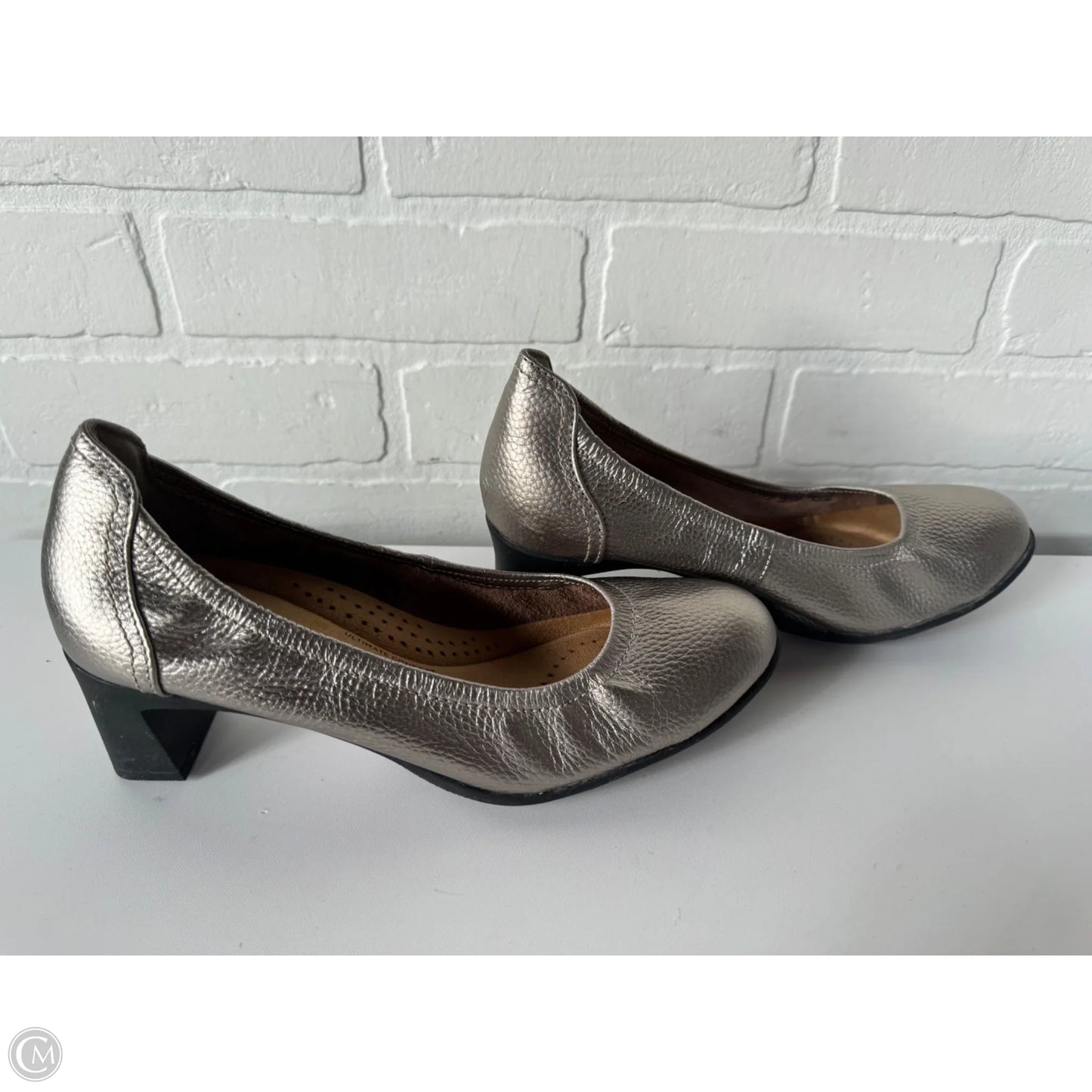 Shoes Heels Block By Clarks In Silver, Size: 8