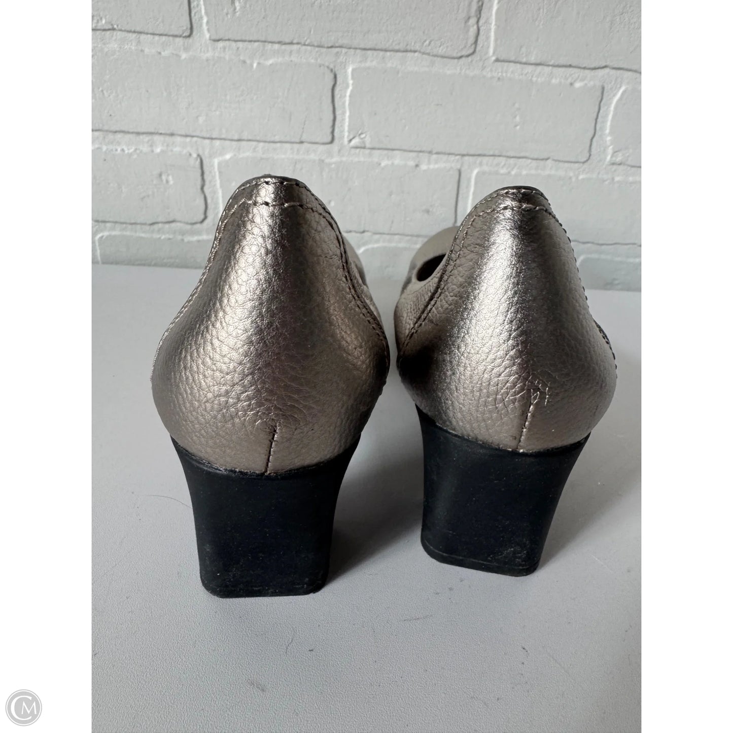 Shoes Heels Block By Clarks In Silver, Size: 8